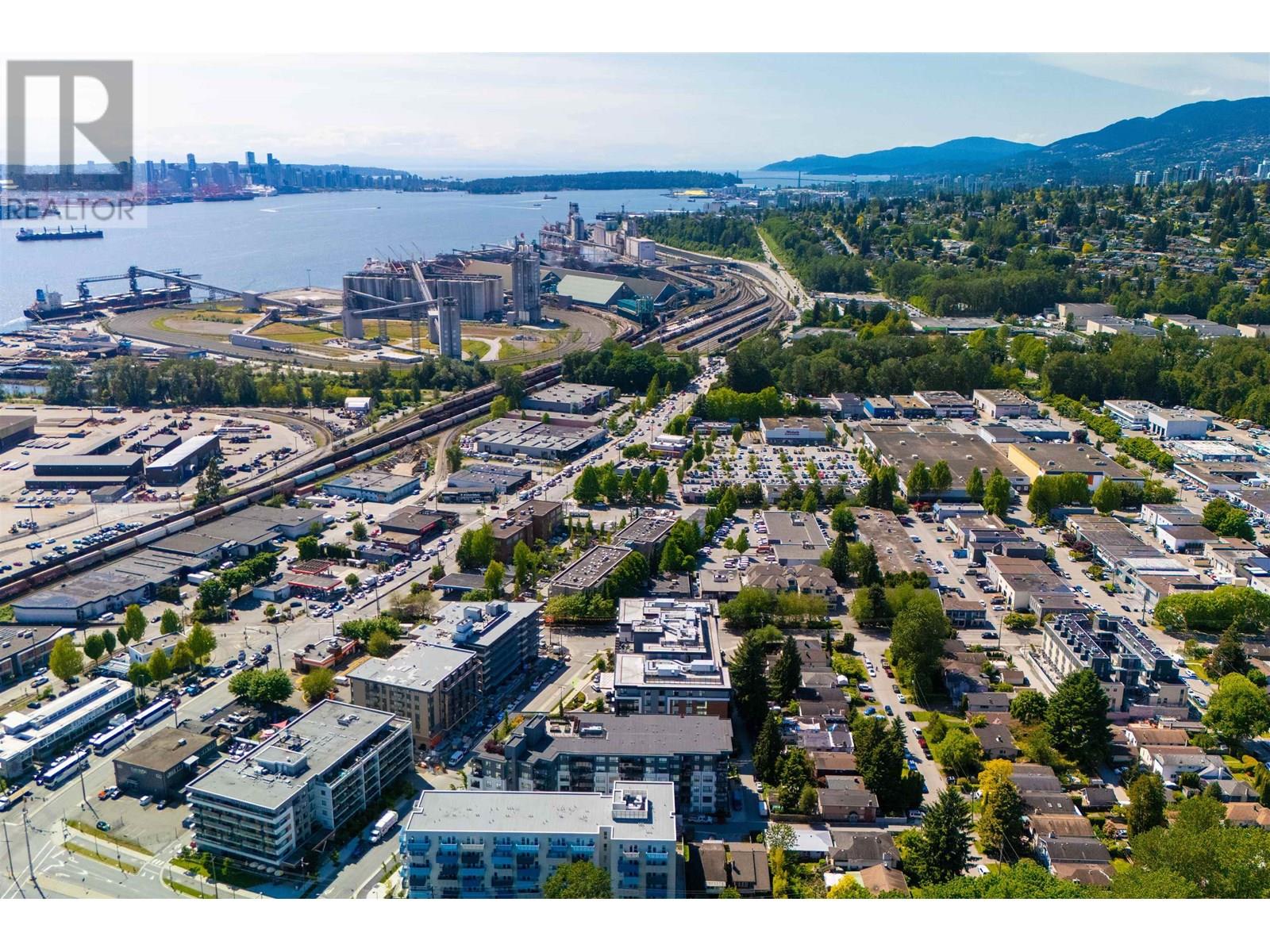 209 223 Mountain Highway, North Vancouver, British Columbia  V7J 3V3 - Photo 17 - R3006220
