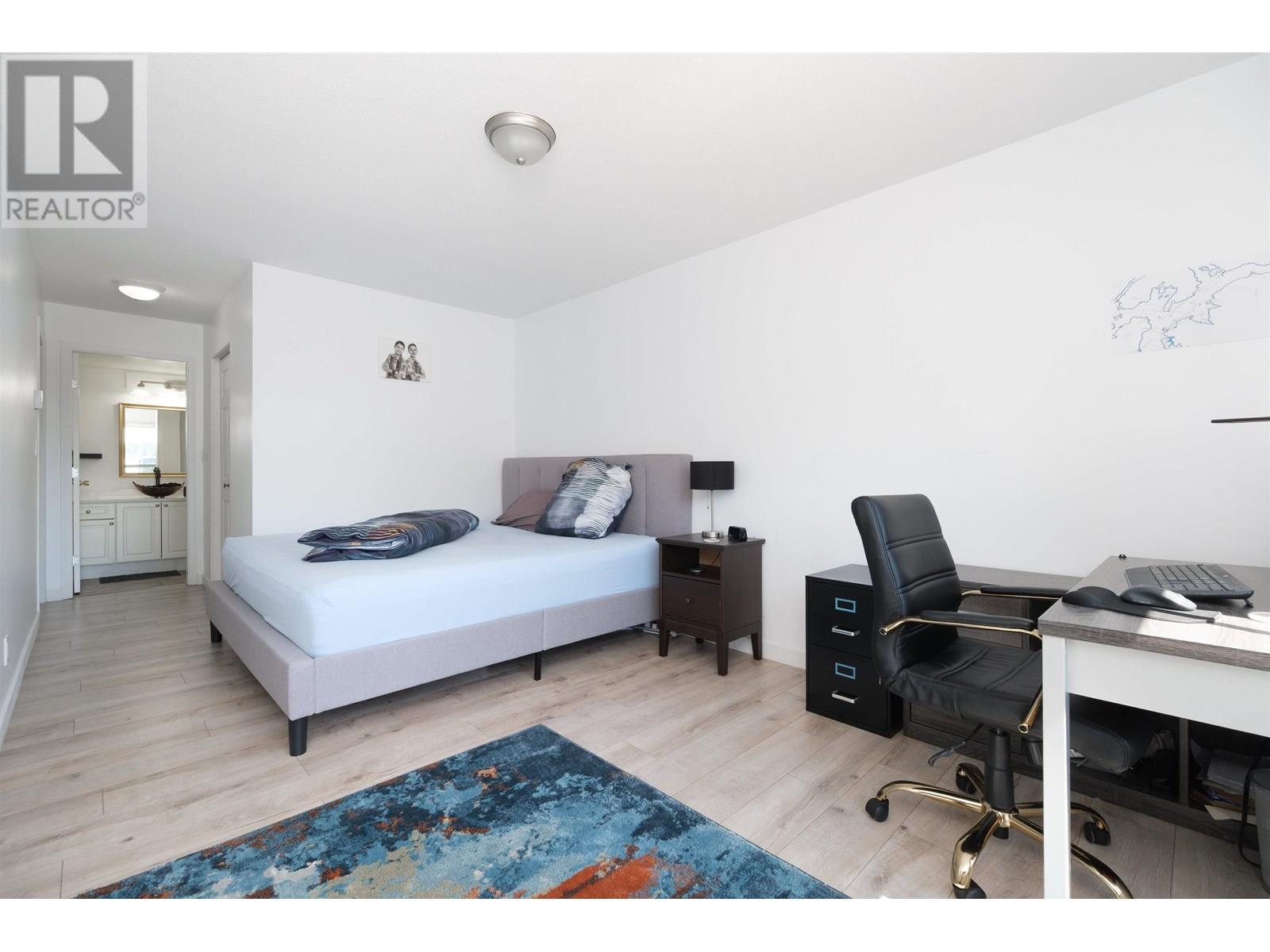 209 223 Mountain Highway, North Vancouver, British Columbia  V7J 3V3 - Photo 10 - R3006220