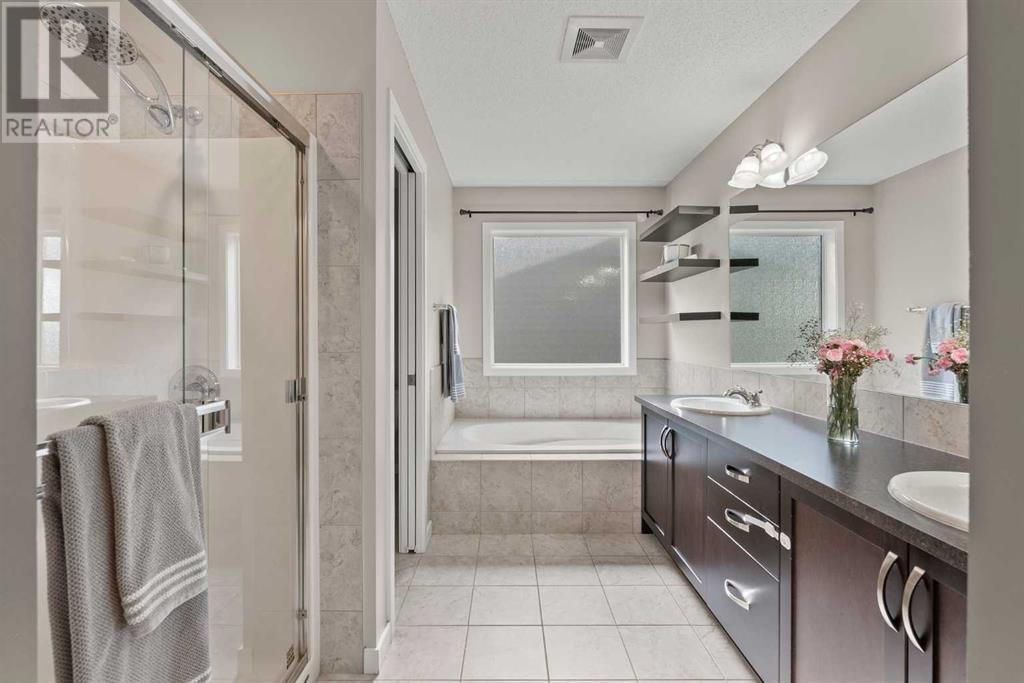 246 Sandstone Drive, Okotoks, Alberta  T1S 0L8 - Photo 33 - A2223798