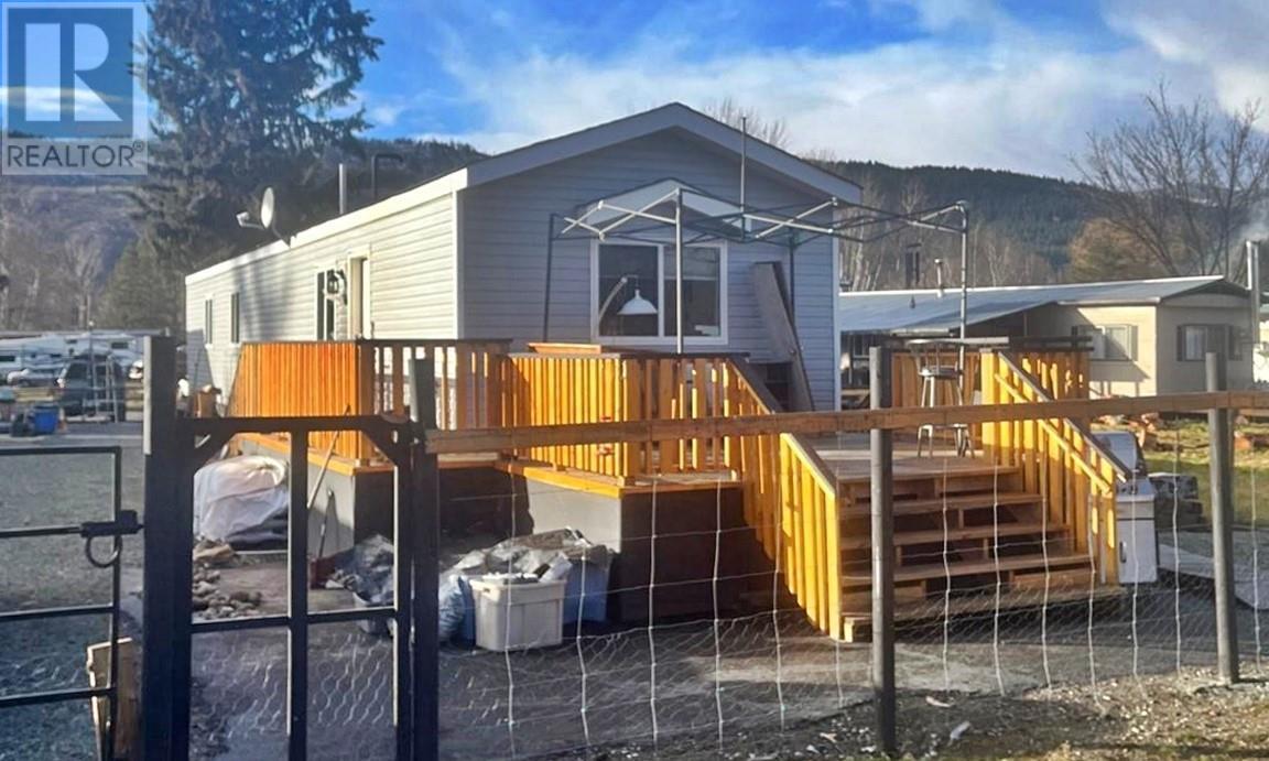 4626 Summer Road Unit# 16, Barriere, British Columbia  V0E 1E0 - Photo 2 - 10331475
