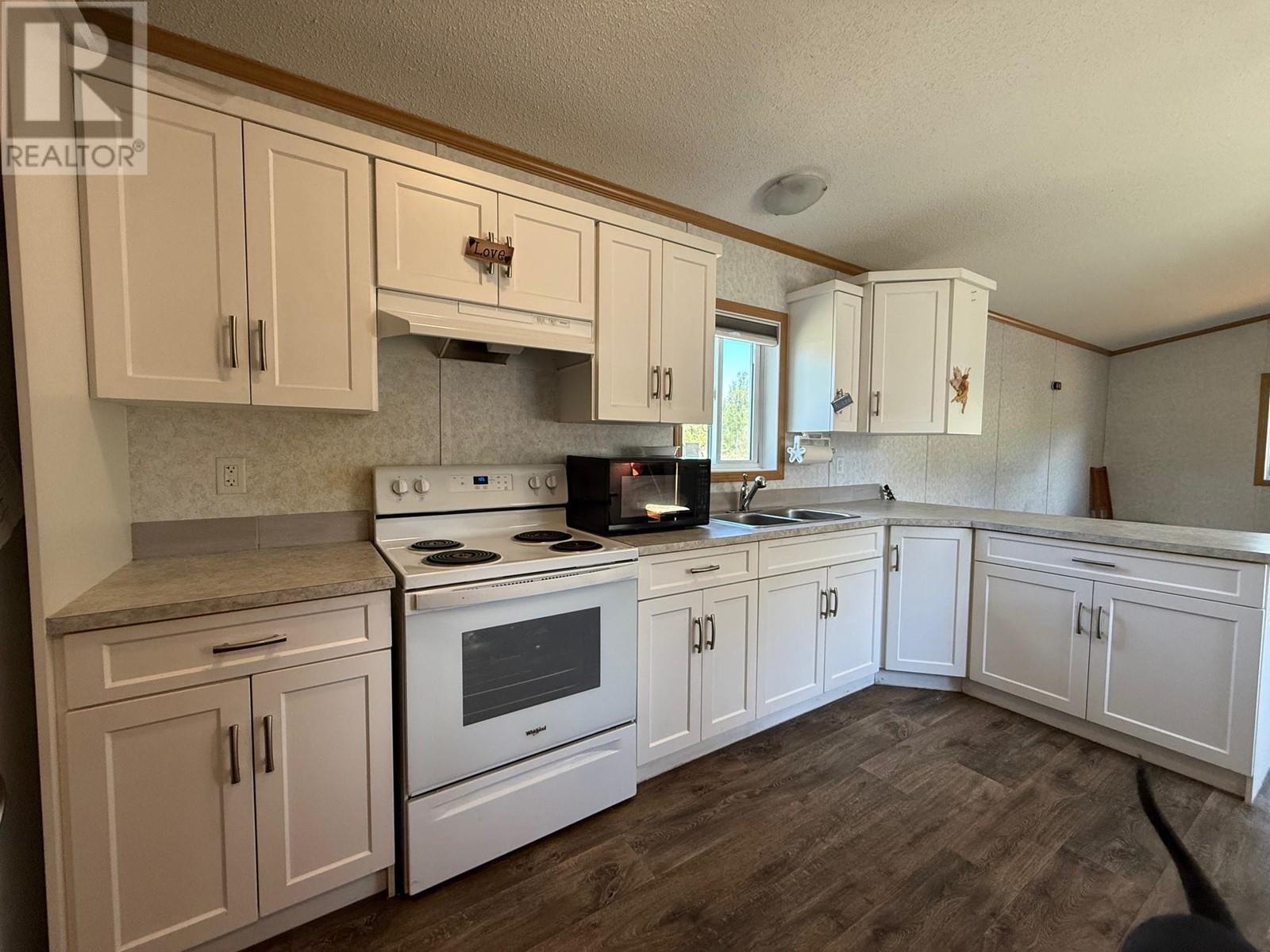4626 Summer Road Unit# 16, Barriere, British Columbia  V0E 1E0 - Photo 5 - 10331475