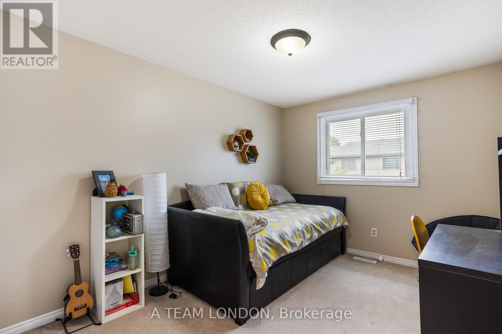 Photo 22 of 29 for 58 - 141 Condor Court