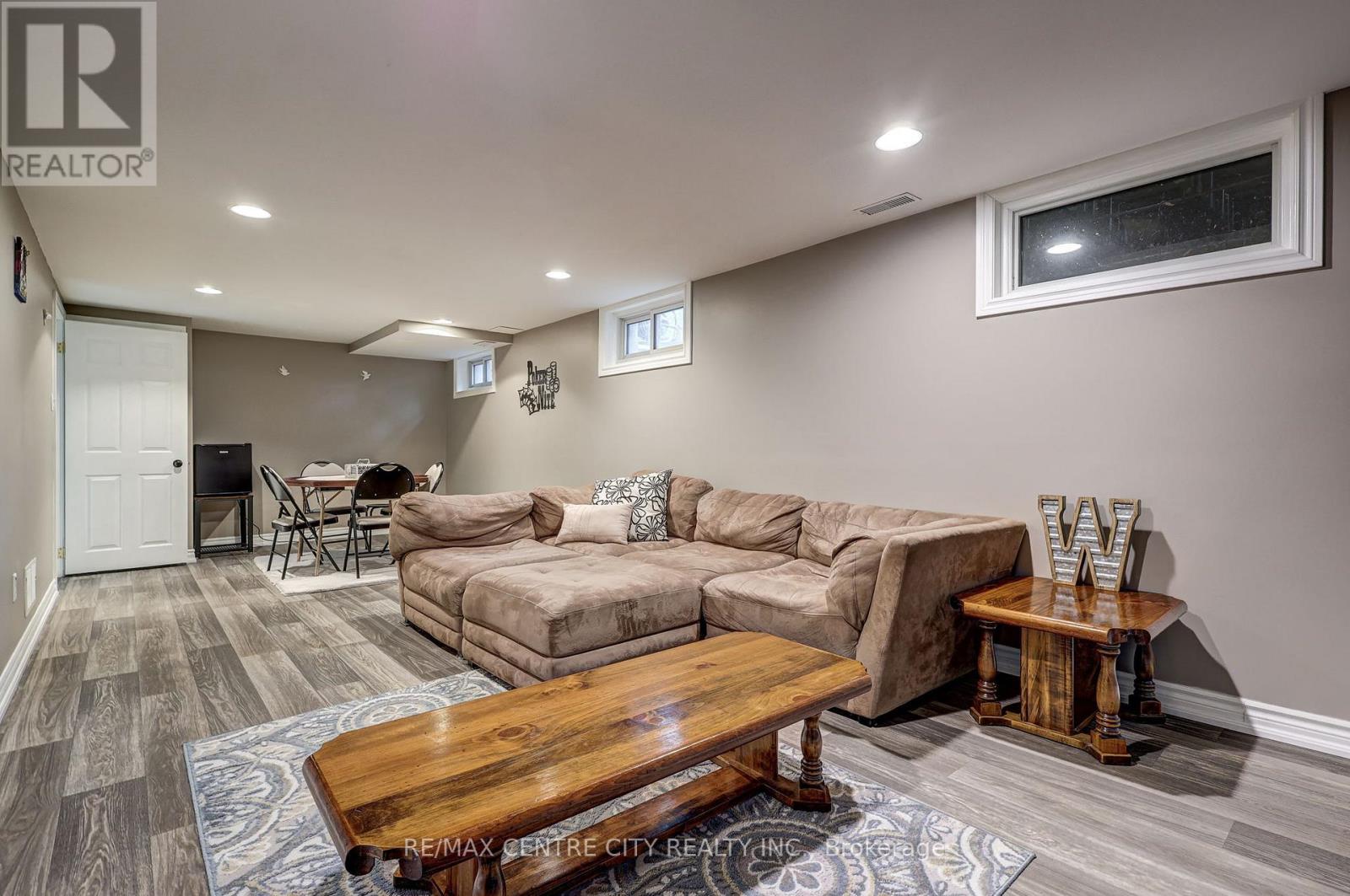182 Chestnut Street, St. Thomas, Ontario  N5R 2B4 - Photo 26 - X12168972