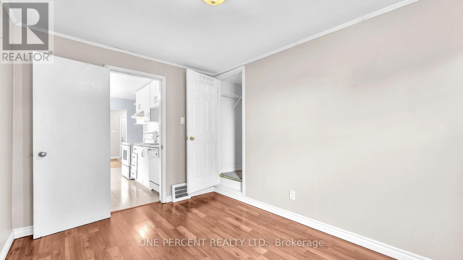 Photo 8 of 24 for 1185 Albany Street