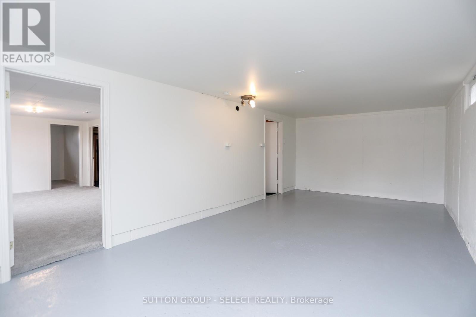 1165 Melsandra Avenue, London East (East A), Ontario  N5Y 4N8 - Photo 33 - X12169056