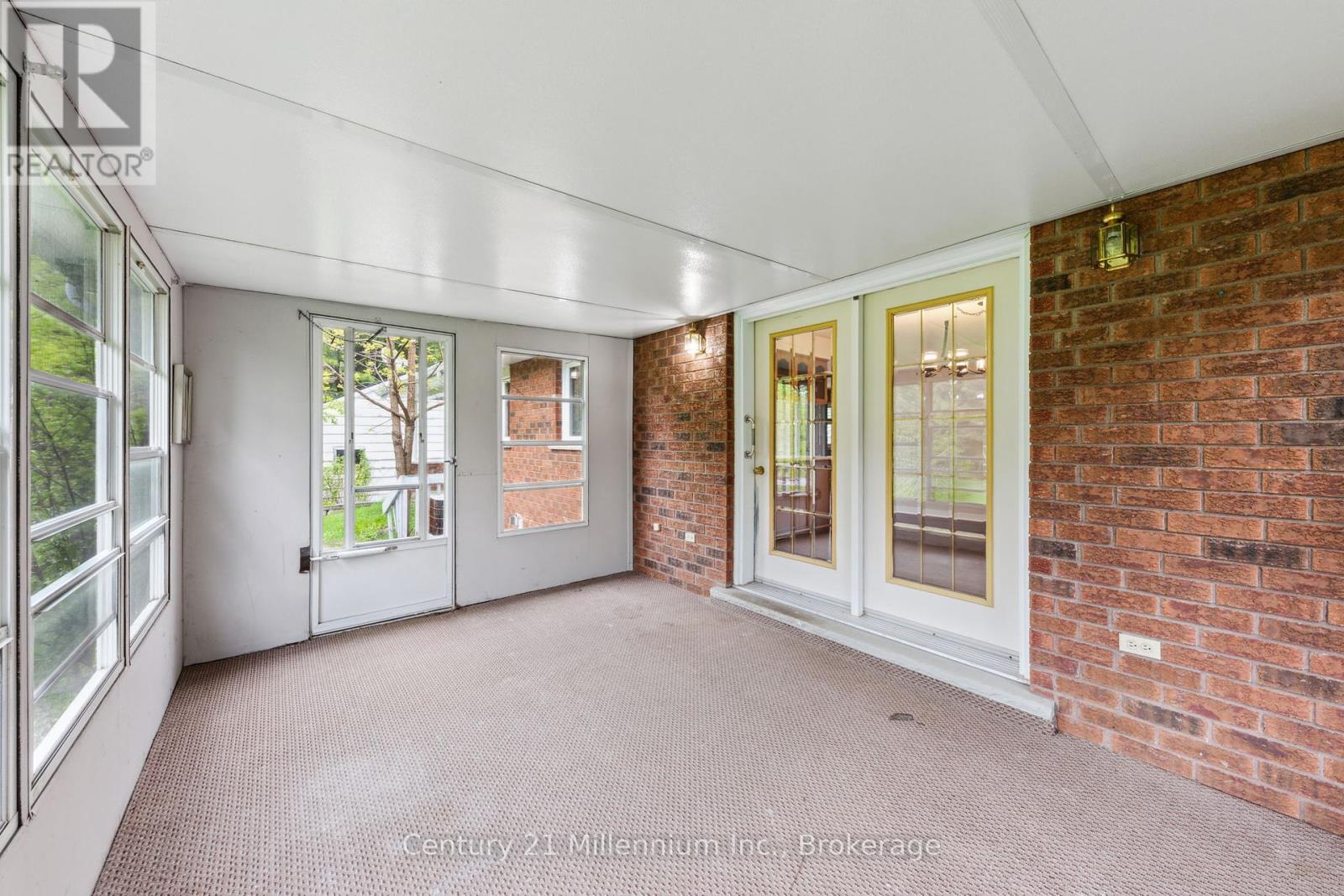 24 Elgin Street S, Blue Mountains, Ontario  N0H 2P0 - Photo 22 - X12168965