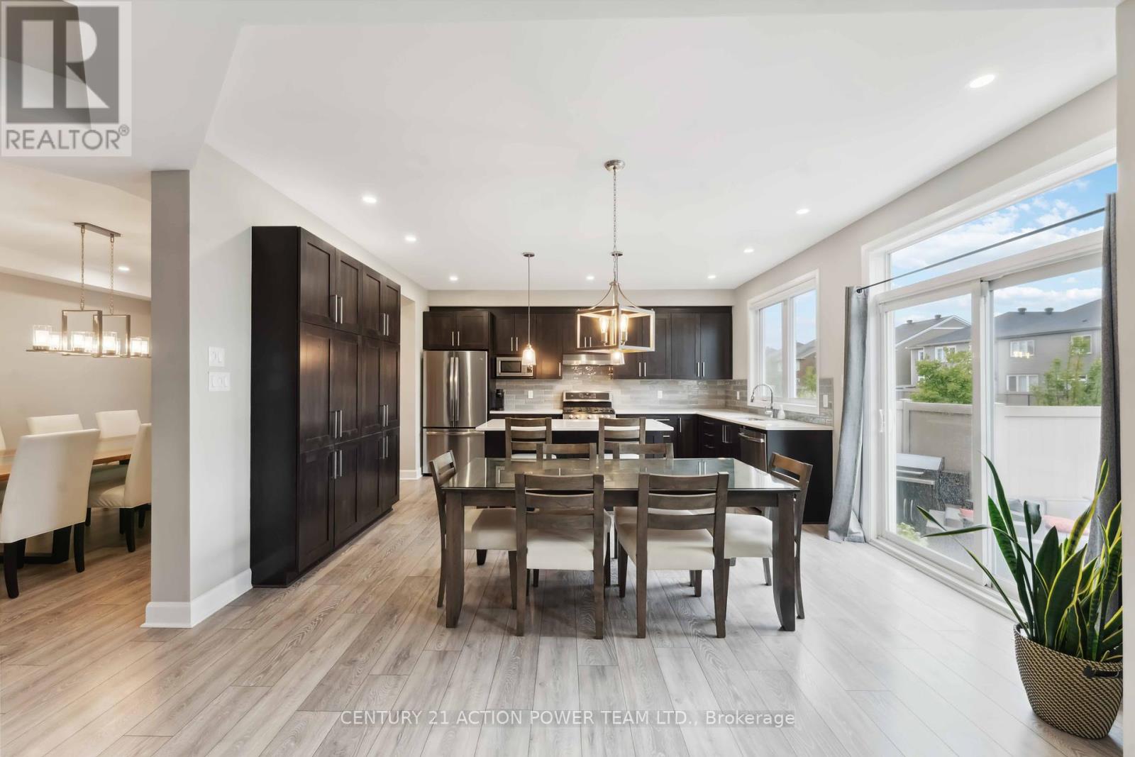 266 Esturgeon Street, Ottawa, Ontario  K4A 1G7 - Photo 12 - X12168984