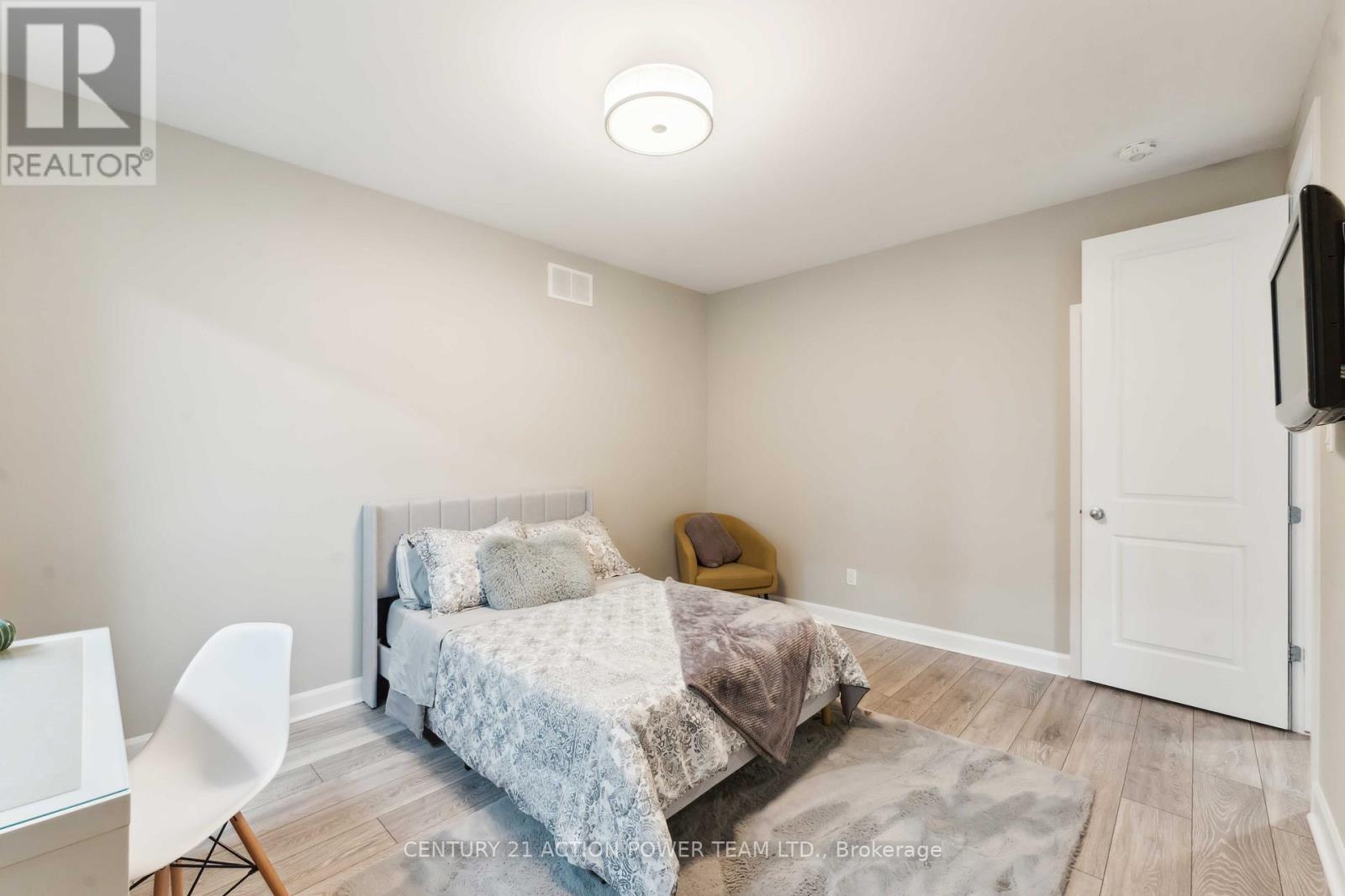 266 Esturgeon Street, Ottawa, Ontario  K4A 1G7 - Photo 34 - X12168984