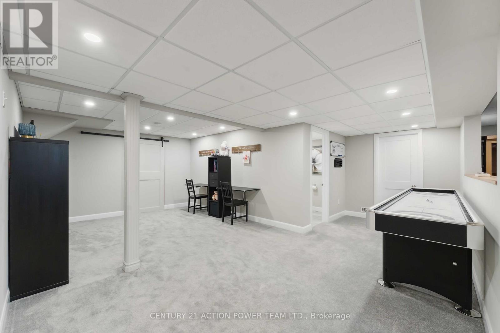 266 Esturgeon Street, Ottawa, Ontario  K4A 1G7 - Photo 42 - X12168984
