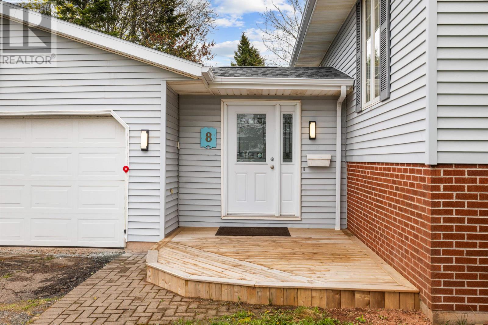 Property at 8 MASSEY Drive image 2