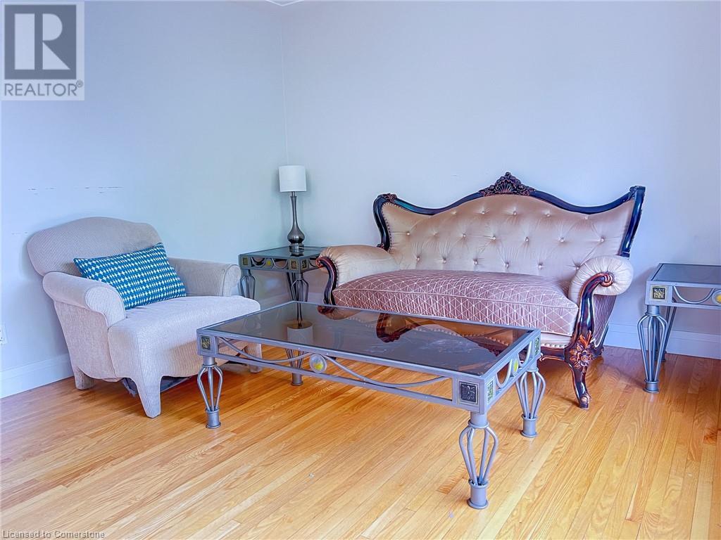 54 Austin Drive Unit# Upper, Waterloo, Ontario  N2L 3Y3 - Photo 10 - 40732902