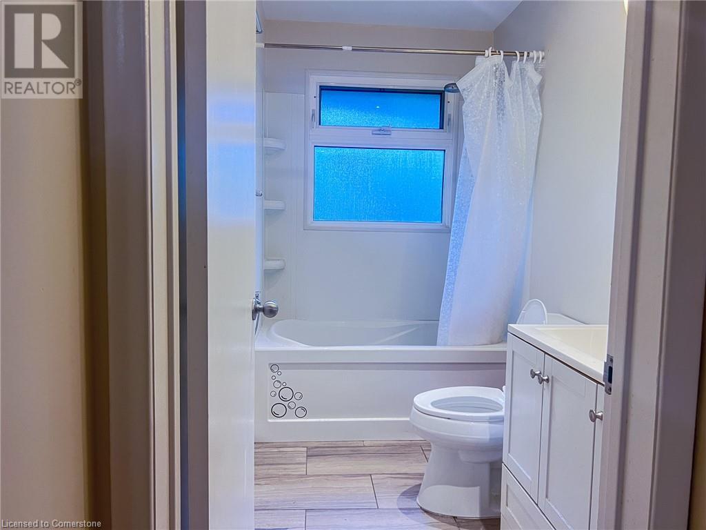 54 Austin Drive Unit# Upper, Waterloo, Ontario  N2L 3Y3 - Photo 11 - 40732902