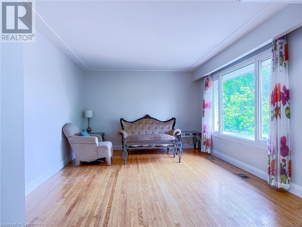 54 Austin Drive Unit# Upper, Waterloo, Ontario  N2L 3Y3 - Photo 9 - 40732902