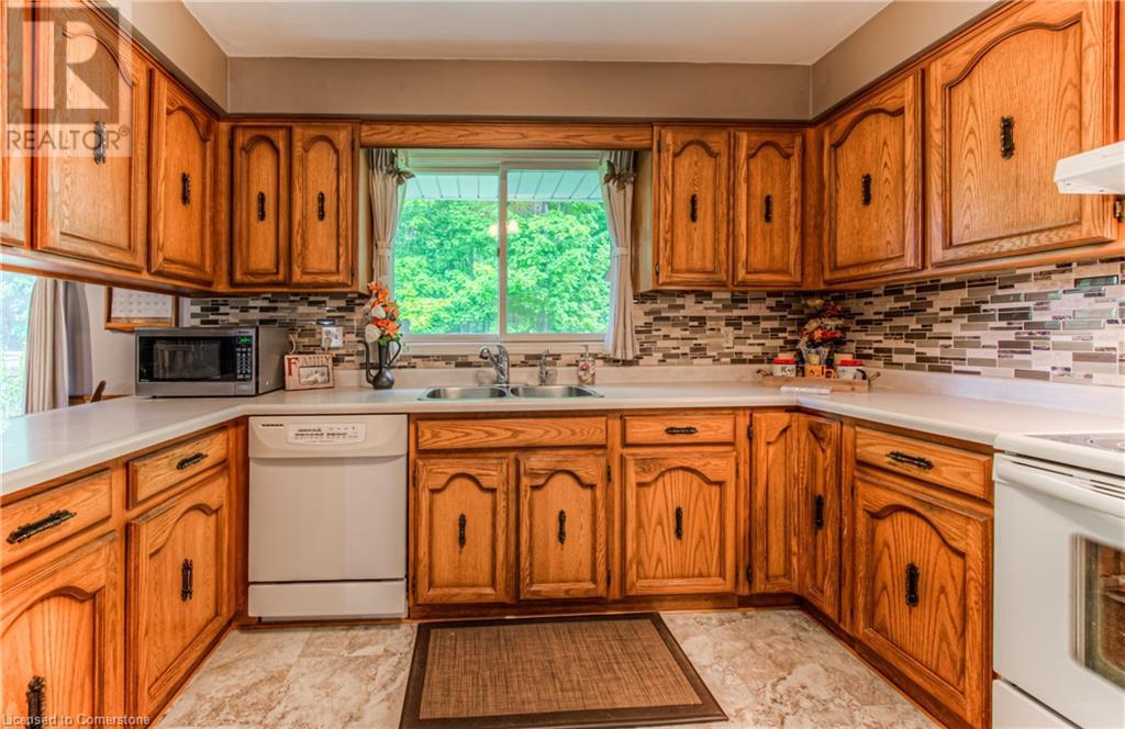65 Trailview Drive, Kitchener, Ontario  N2N 1P7 - Photo 21 - 40732314