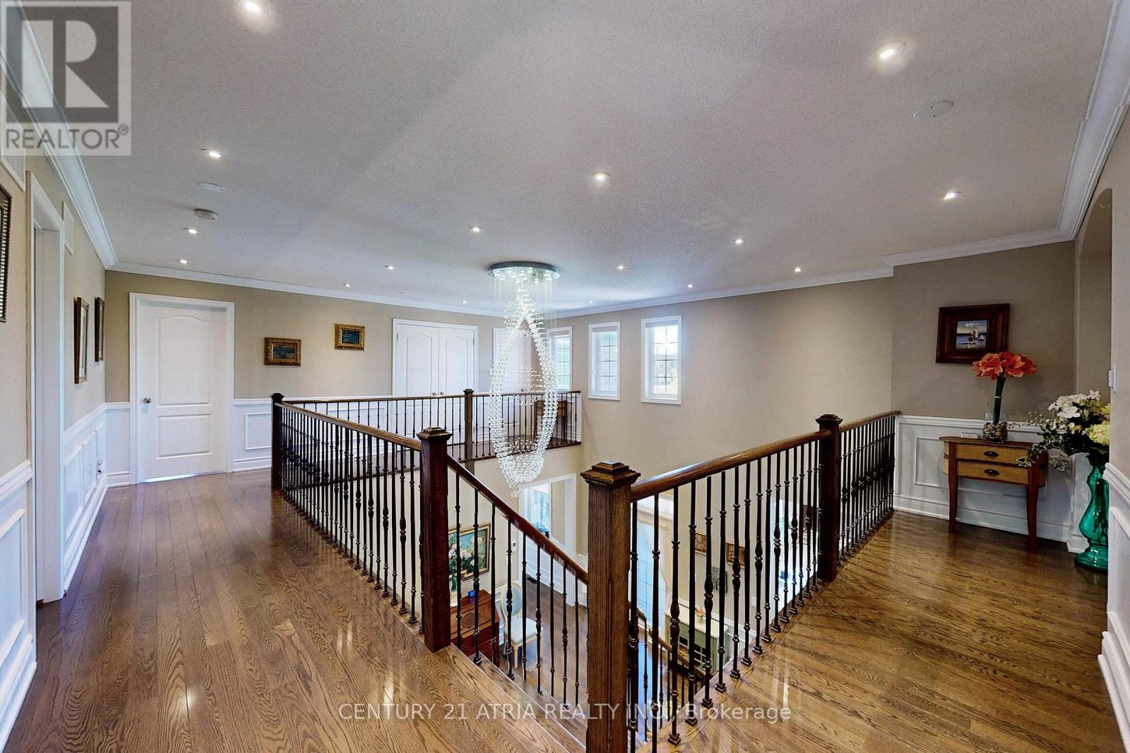 2 Colonel George Mclaren Drive, Markham, Ontario  L6C 0E2 - Photo 23 - N12167140
