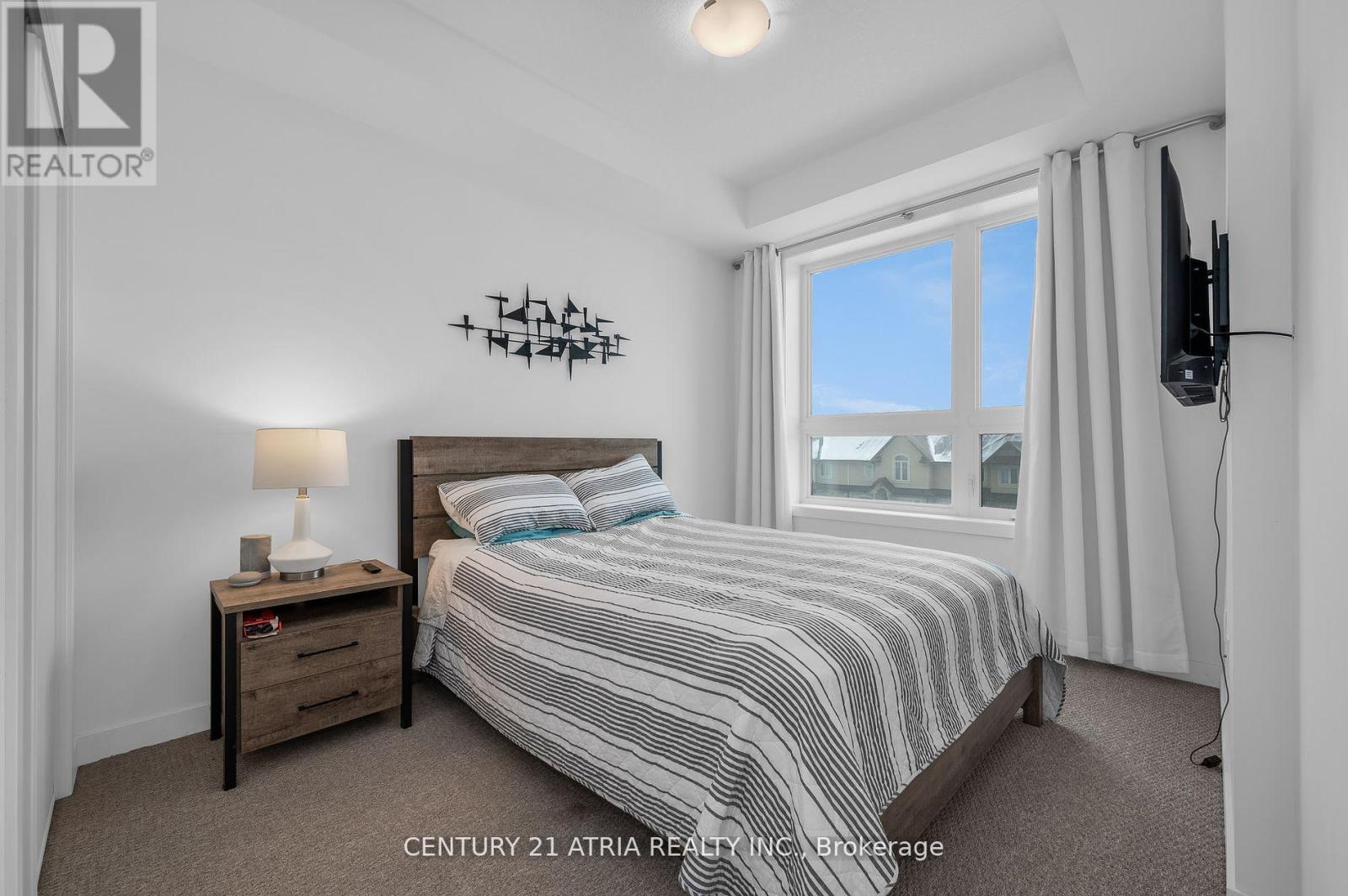 313 - 101 Shoreview Place, Hamilton (Stoney Creek), Ontario  L8E 0K2 - Photo 11 - X12158931