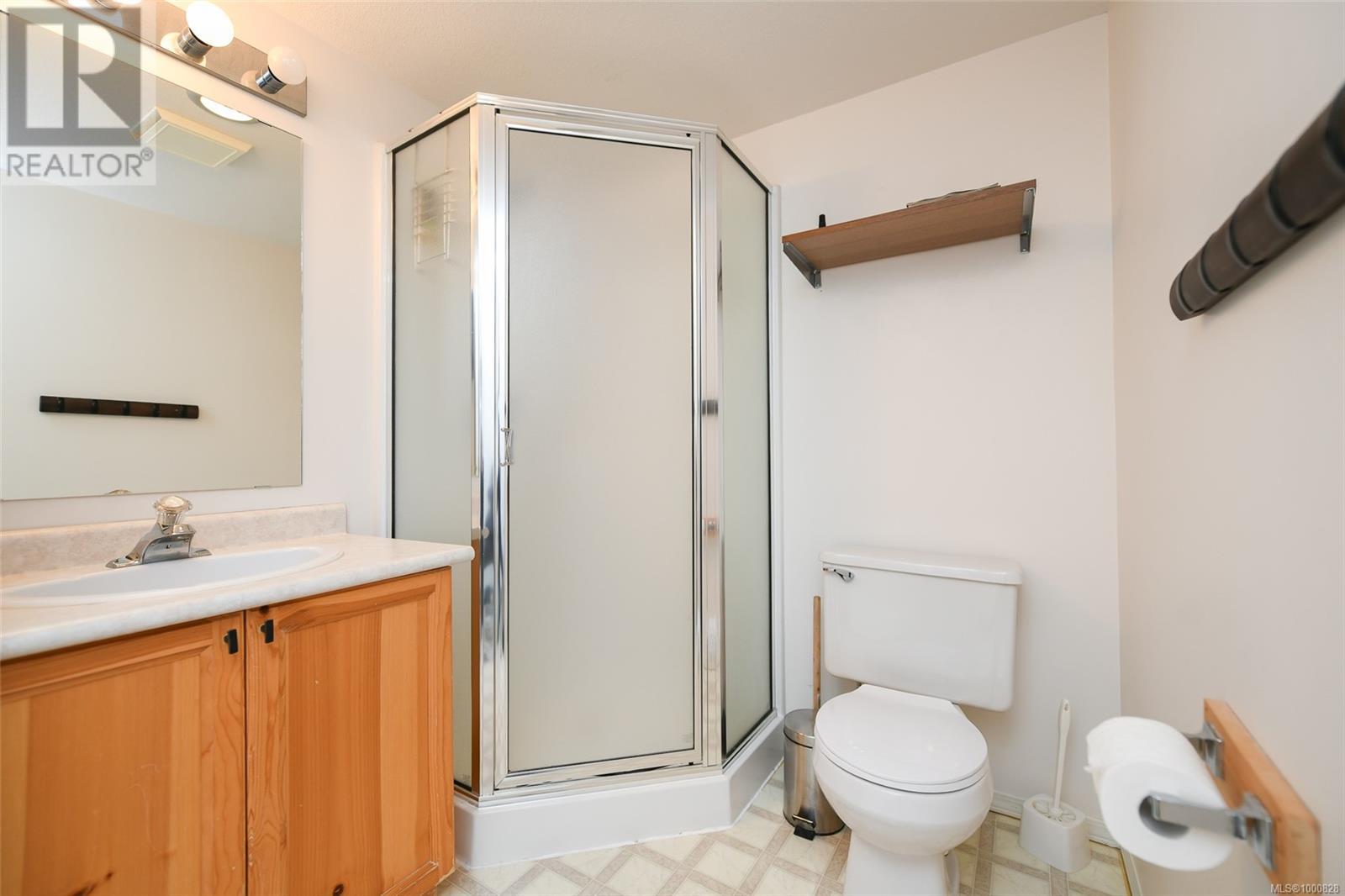 210 1320 Henry Rd, Courtenay, British Columbia  V9J 1L0 - Photo 15 - 1000828