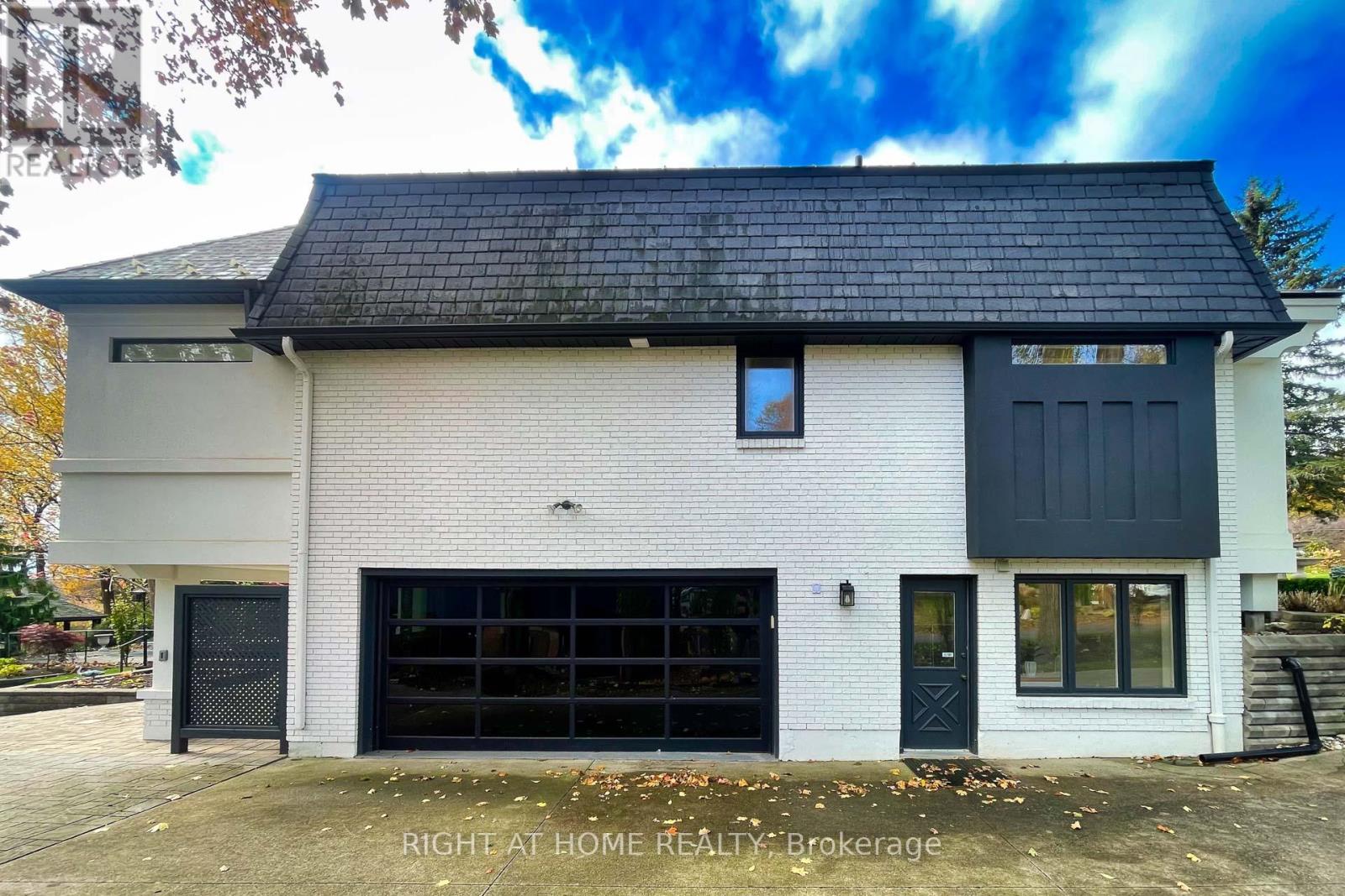 34 Maple Avenue, Hamilton, Ontario  L9H 4W4 - Photo 36 - X12161915