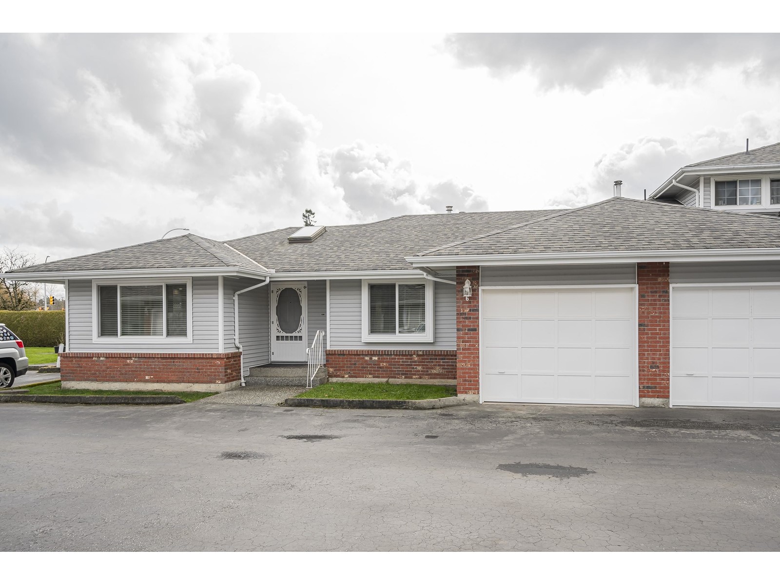Property at 6 5365 205 STREET image 3