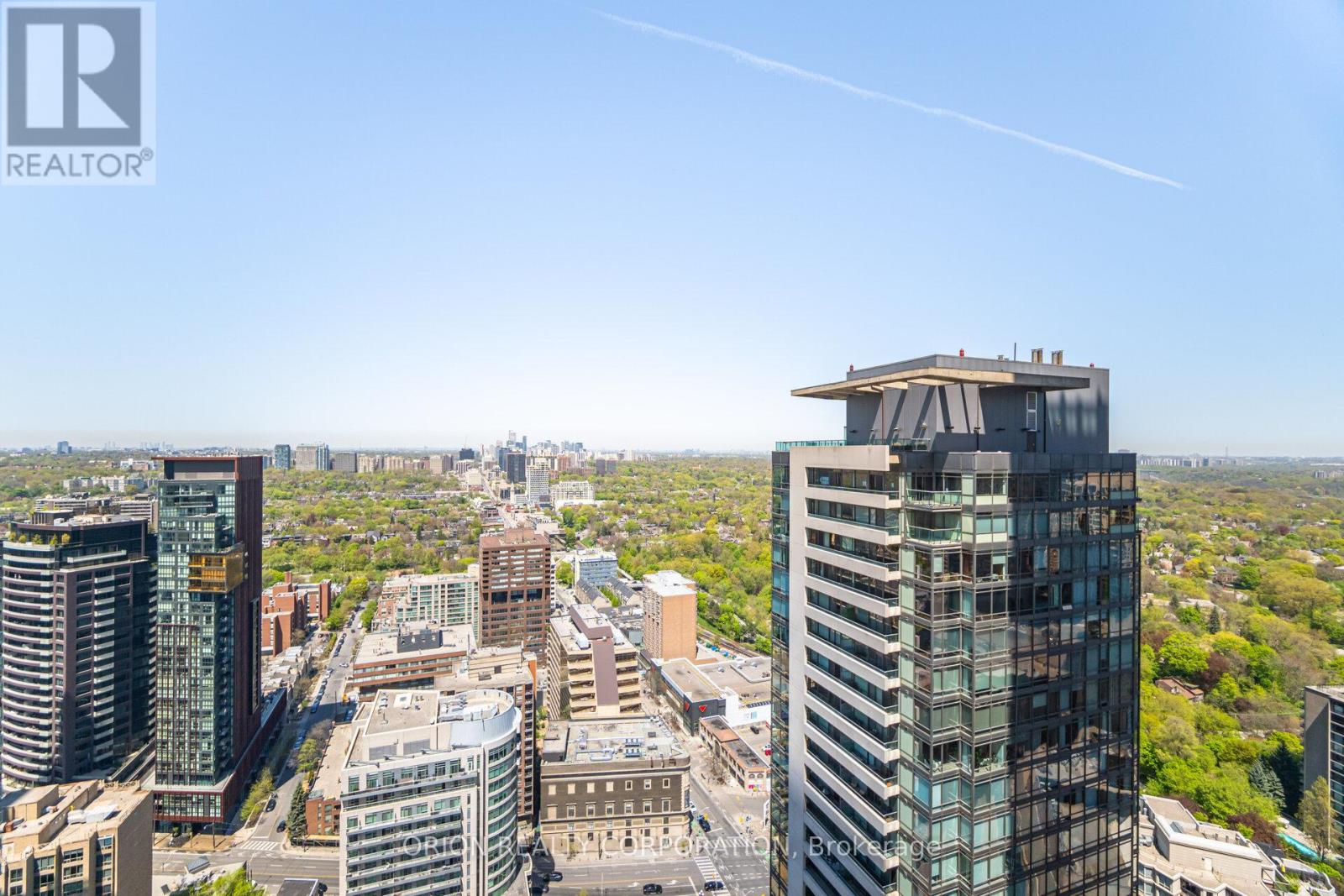 3204 - 11 Yorkville Avenue, Toronto, Ontario  M4W 1L2 - Photo 32 - C12168903