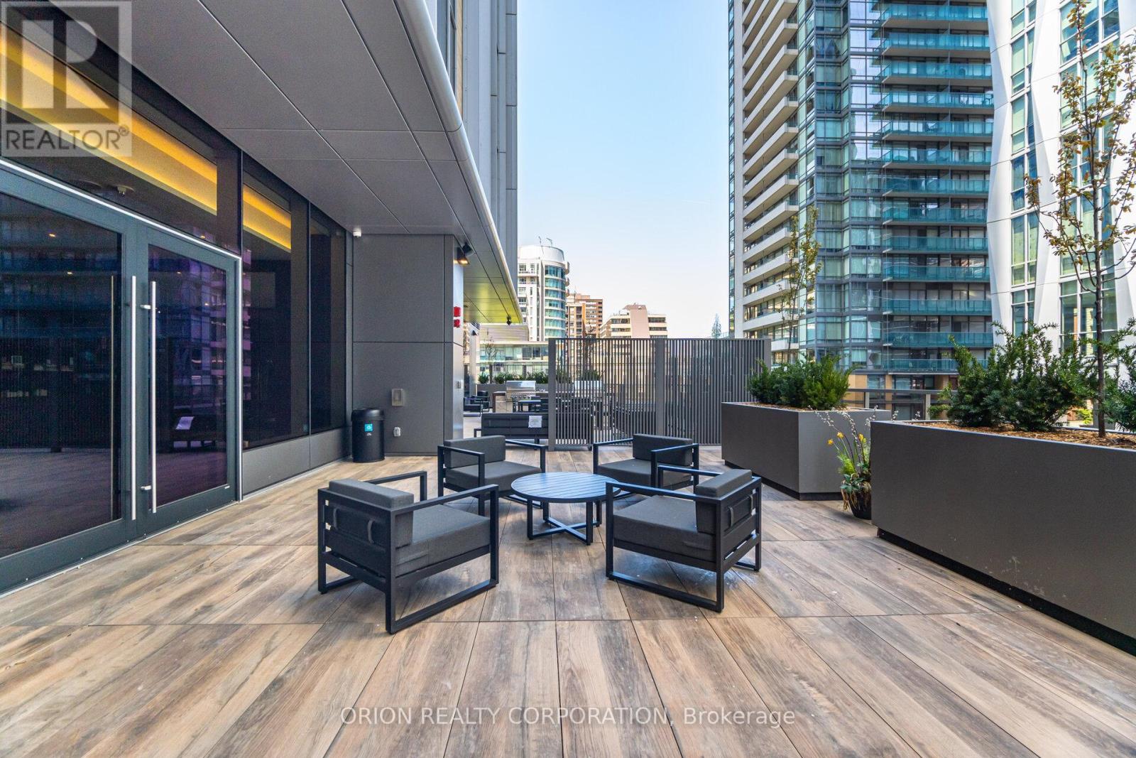 3204 - 11 Yorkville Avenue, Toronto, Ontario  M4W 1L2 - Photo 39 - C12168903