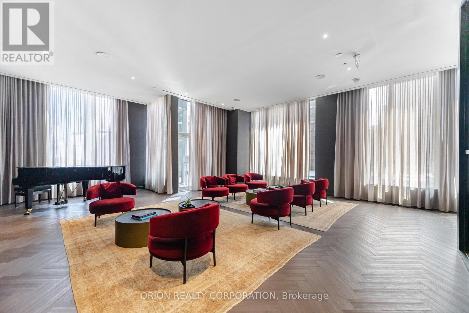 3204 - 11 Yorkville Avenue, Toronto, Ontario  M4W 1L2 - Photo 47 - C12168903