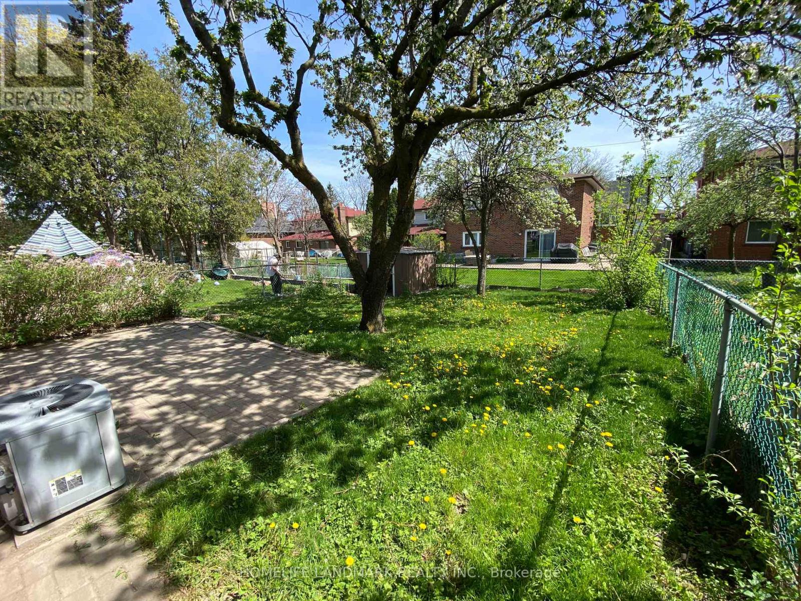 11 Pindar Crescent, Toronto, Ontario  M2J 3L3 - Photo 13 - C12168904