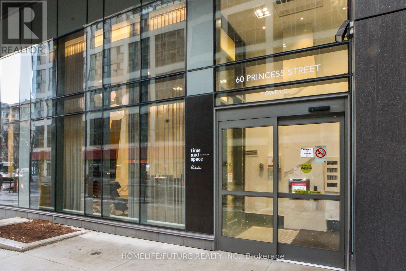 348 - 60 Princess Street, Toronto, Ontario  M5A 2C7 - Photo 2 - C12168991