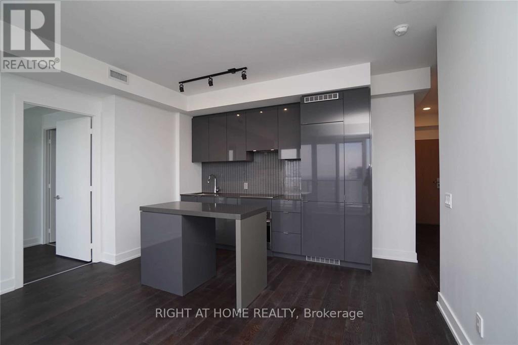 1207 - 7 Grenville Street, Toronto, Ontario  M4Y 0E9 - Photo 4 - C12169015