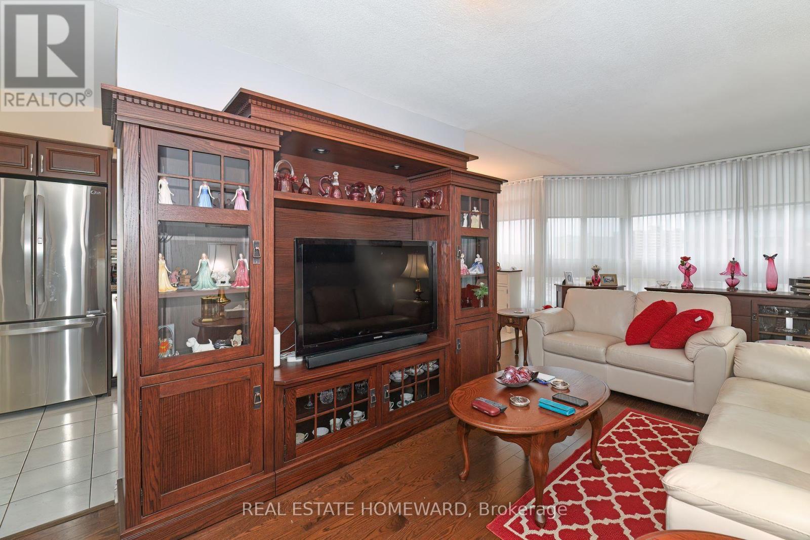 810 - 3233 Eglinton Avenue E, Toronto (Scarborough Village), Ontario  M1J 3N6 - Photo 3 - E12168894