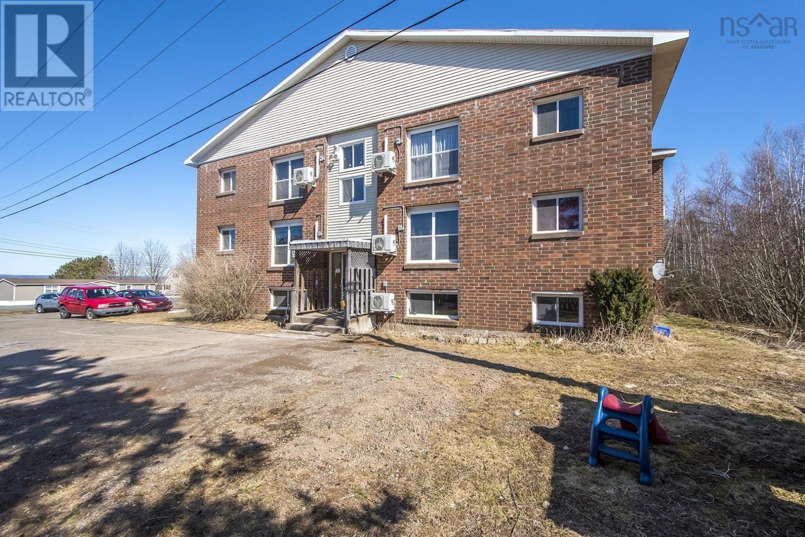 30 Parkwood Drive, Truro Heights, Nova Scotia  B2Y 3W6 - Photo 4 - 202508353