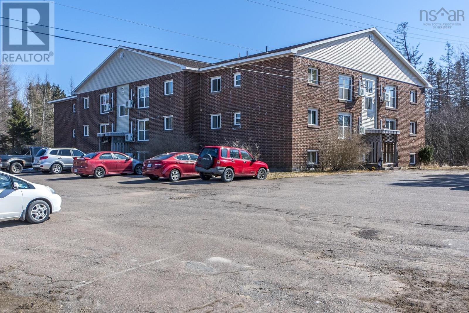30 Parkwood Drive, Truro Heights, Nova Scotia  B2Y 3W6 - Photo 3 - 202508353
