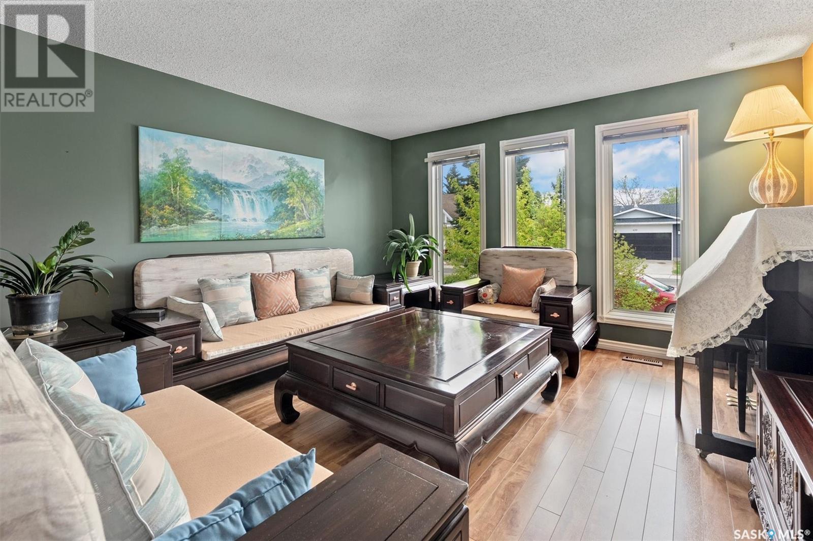 Property at 434 Delaronde ROAD image 3