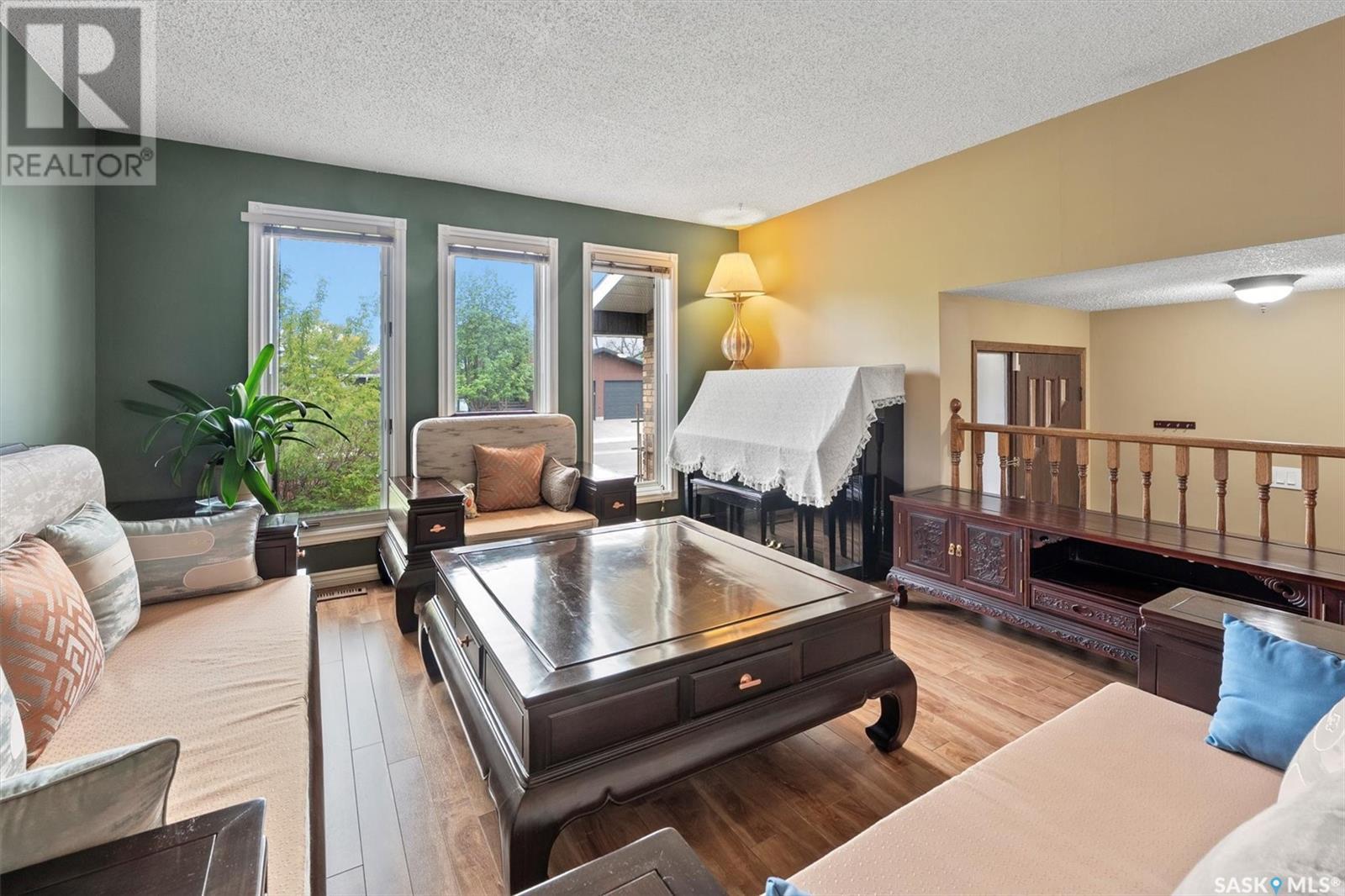 Property at 434 Delaronde ROAD image 4