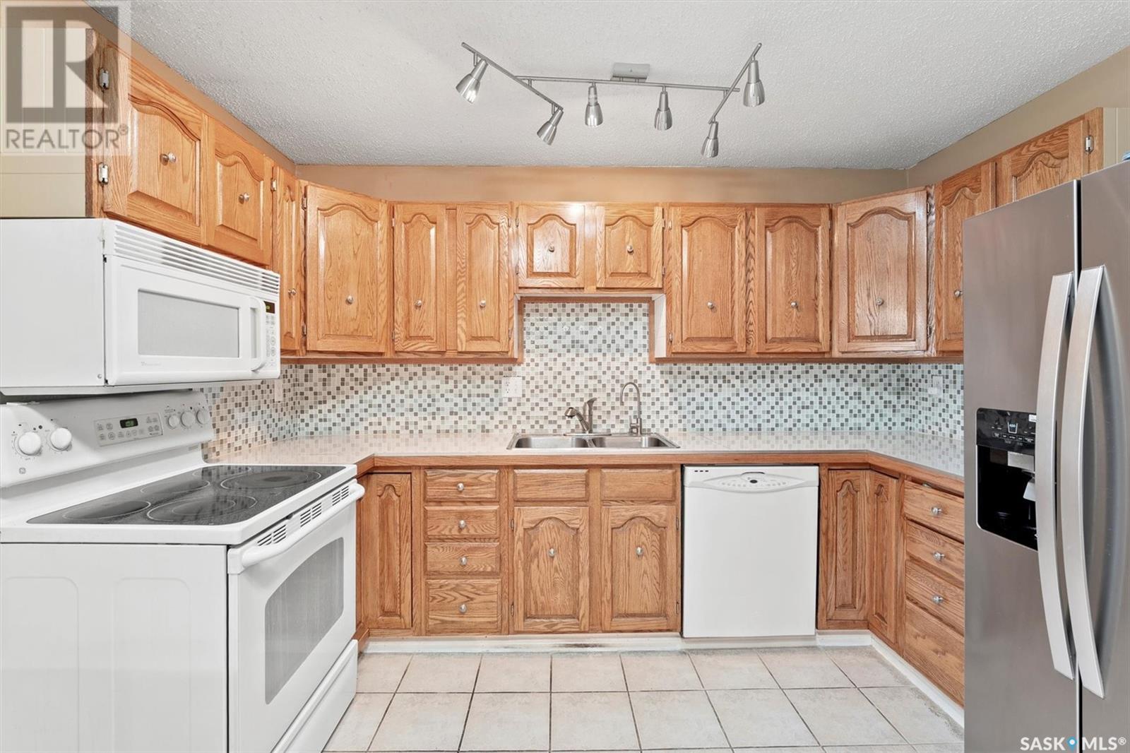 434 Delaronde Road, Saskatoon, Saskatchewan  S7J 3Y7 - Photo 8 - SK006905