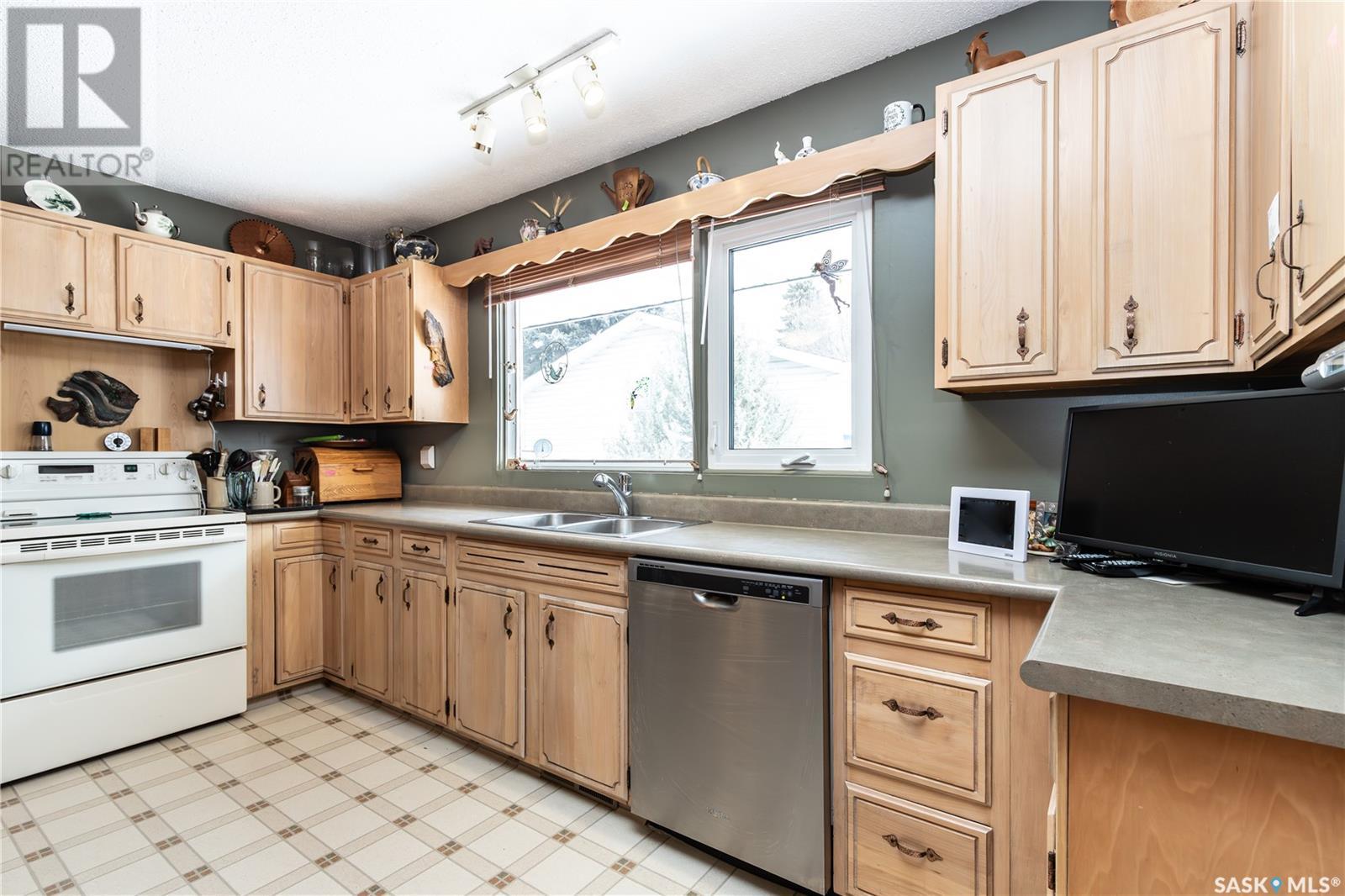 1813 Madden Avenue, Saskatoon, Saskatchewan  S7H 3M7 - Photo 8 - SK006838