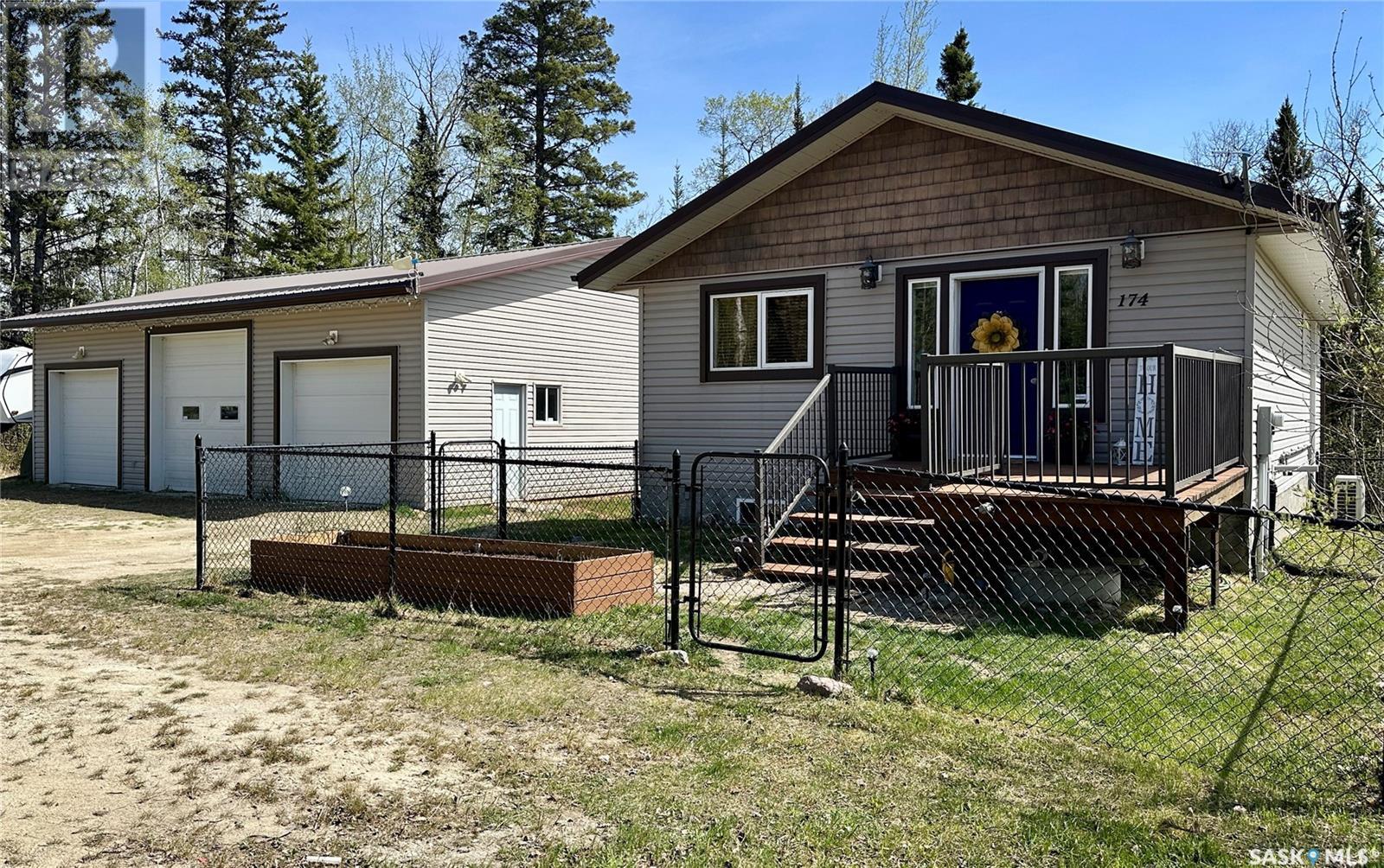 174 Eagle Point DRIVE, La Ronge, Saskatchewan