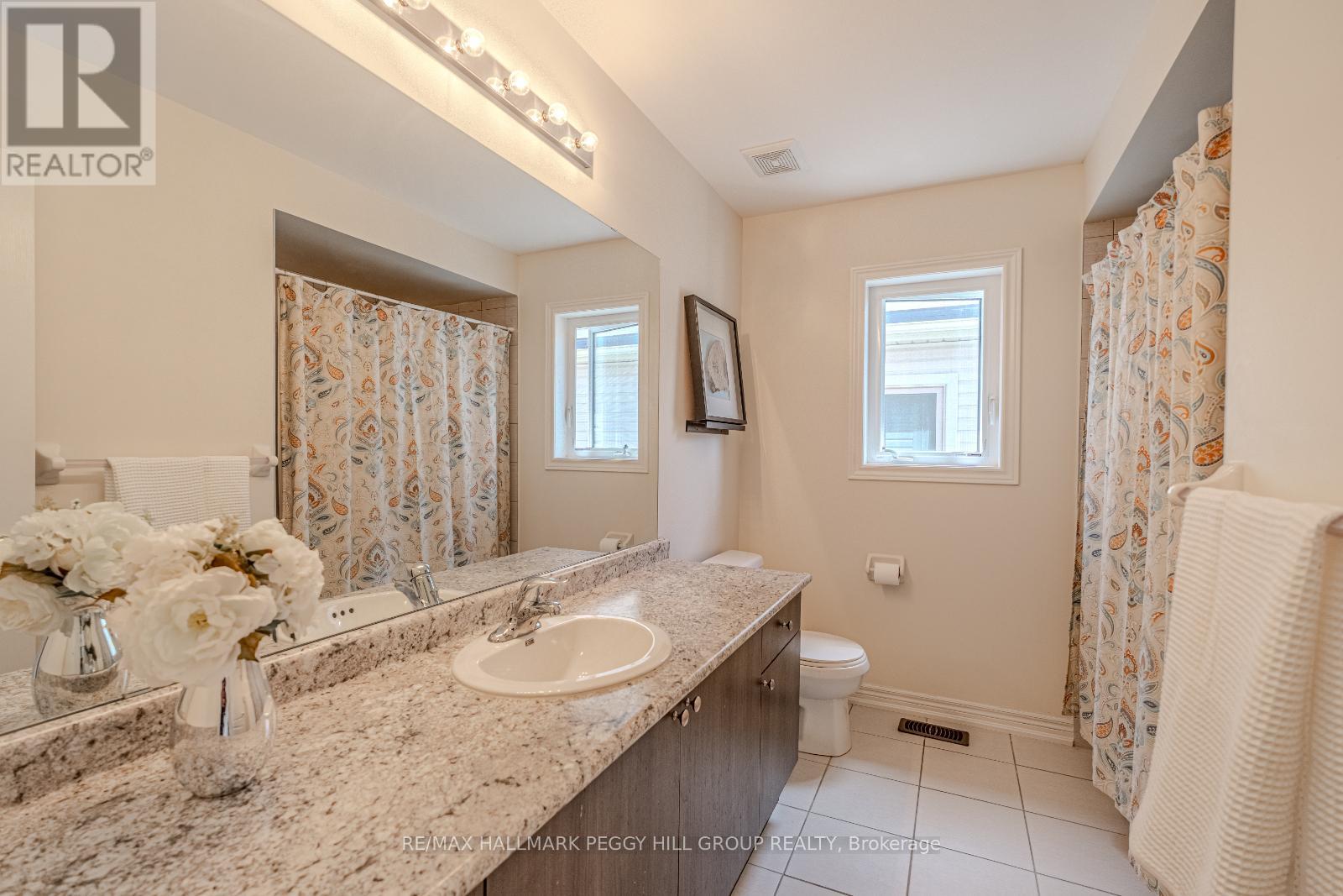 25 Mandley Street, Essa, Ontario  L3W 0B6 - Photo 14 - N12168877