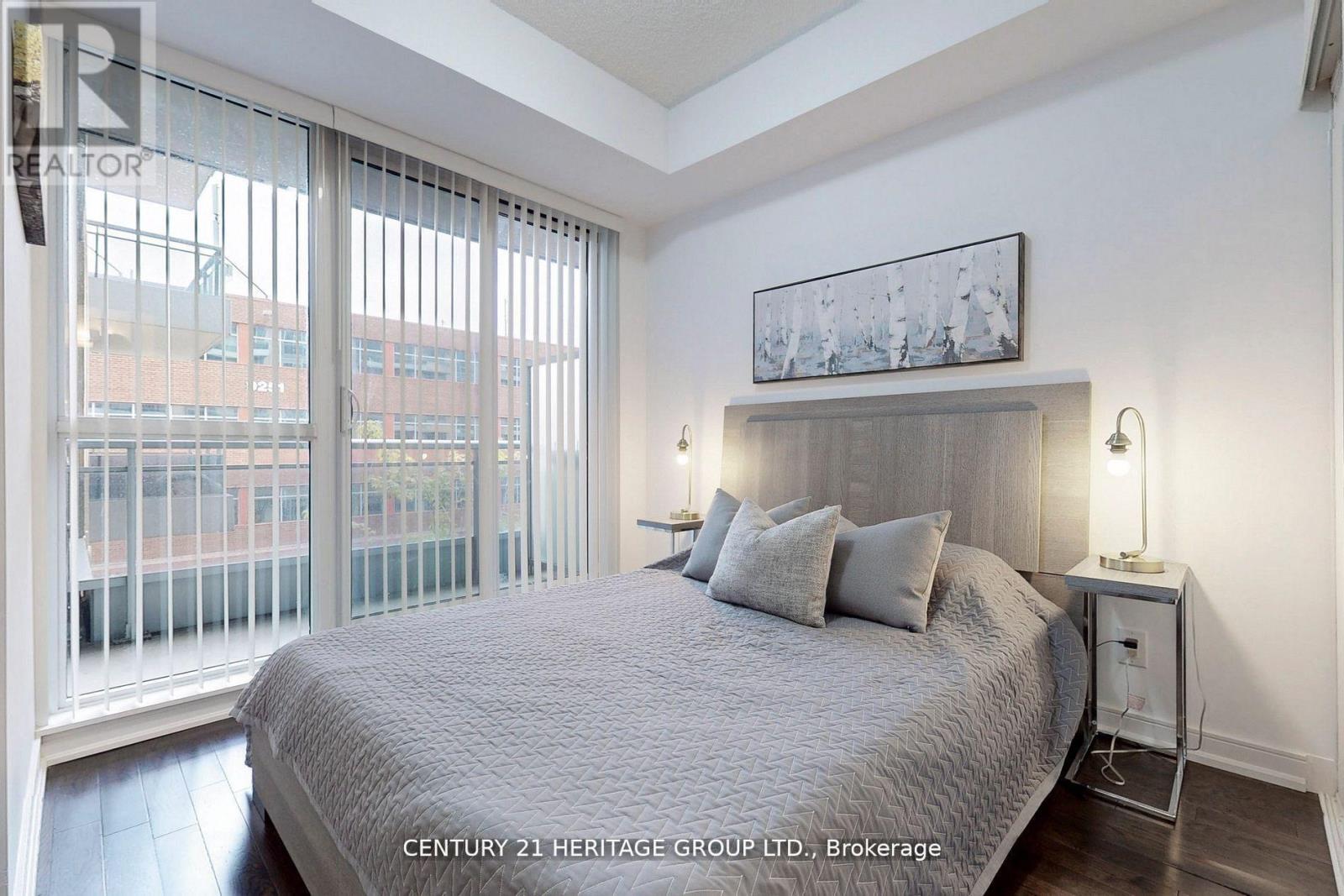 319 - 9201 Yonge Street, Richmond Hill, Ontario  L4C 6Z2 - Photo 12 - N12168980