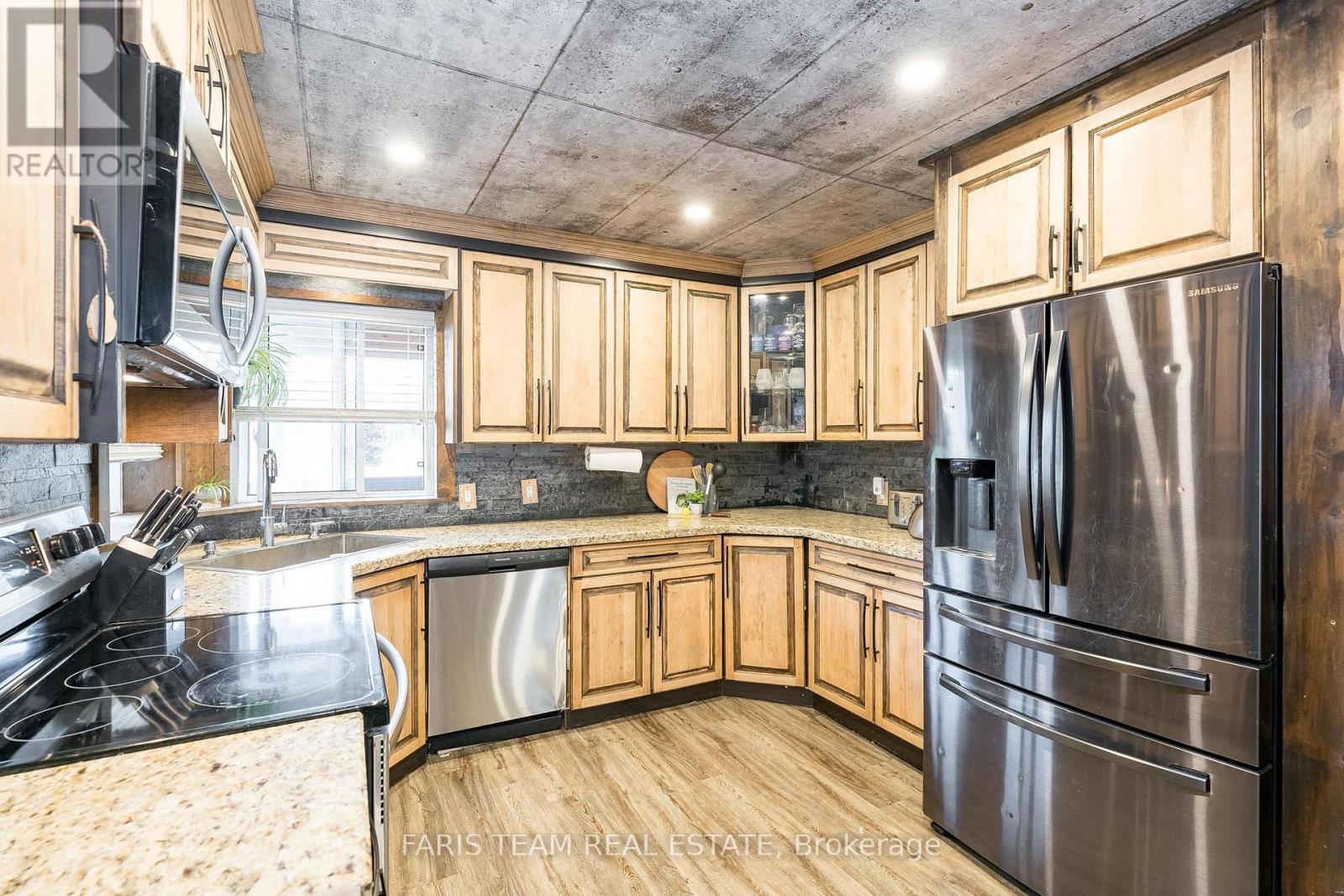 2642 5th Line, Innisfil, Ontario  L0L 1K0 - Photo 12 - N12169047