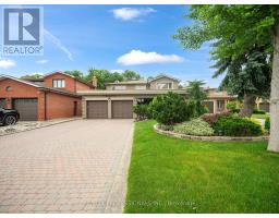 21 MAJESTY COURT, Vaughan, Ontario