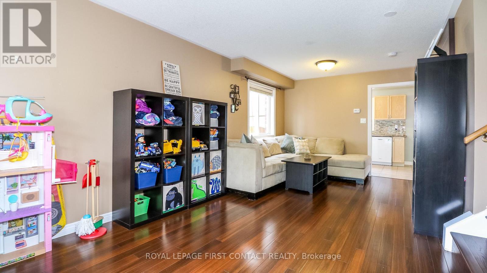 122 Thrushwood Drive, Barrie, Ontario  L4N 0Z1 - Photo 8 - S12169039