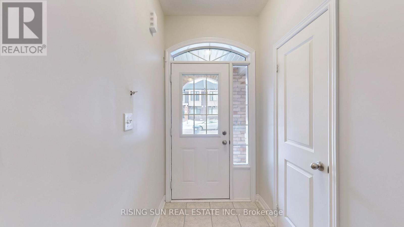 49 Pearman Crescent, Brampton (Northwest Brampton), Ontario  L7A 4Y9 - Photo 13 - W12001760