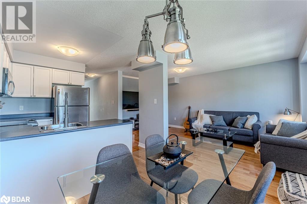 209 Harvie Road Unit# 35, Barrie, Ontario  L4N 9P8 - Photo 3 - 40730291