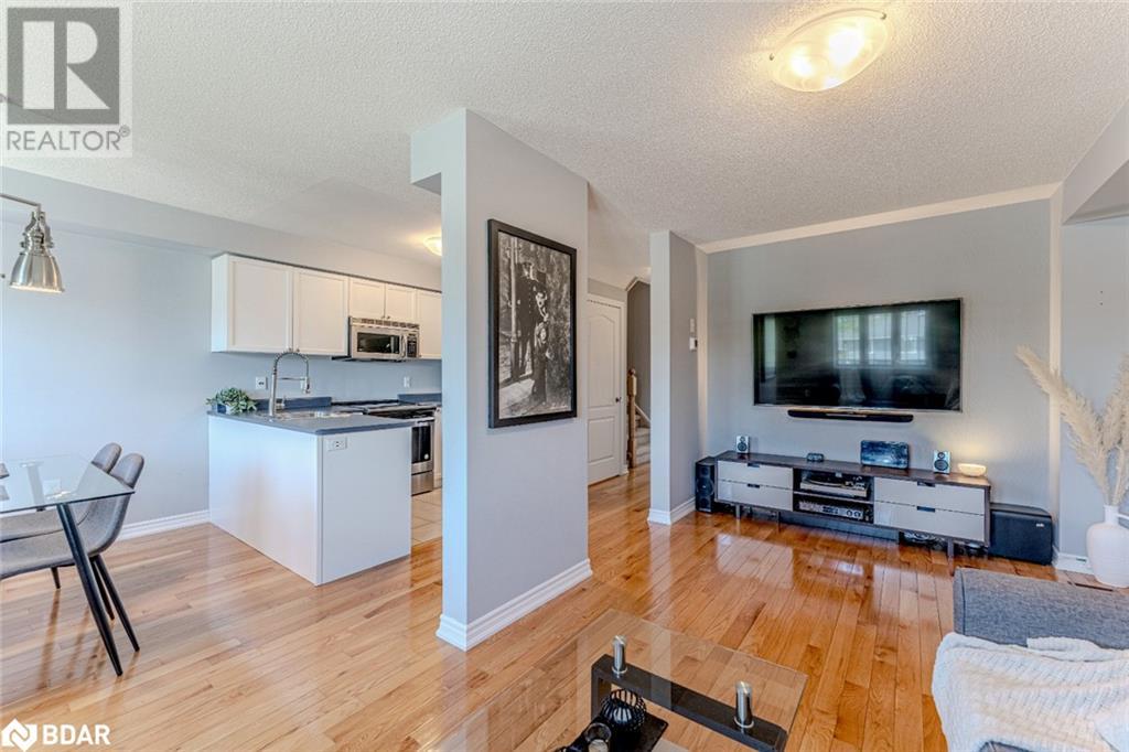 209 Harvie Road Unit# 35, Barrie, Ontario  L4N 9P8 - Photo 8 - 40730291