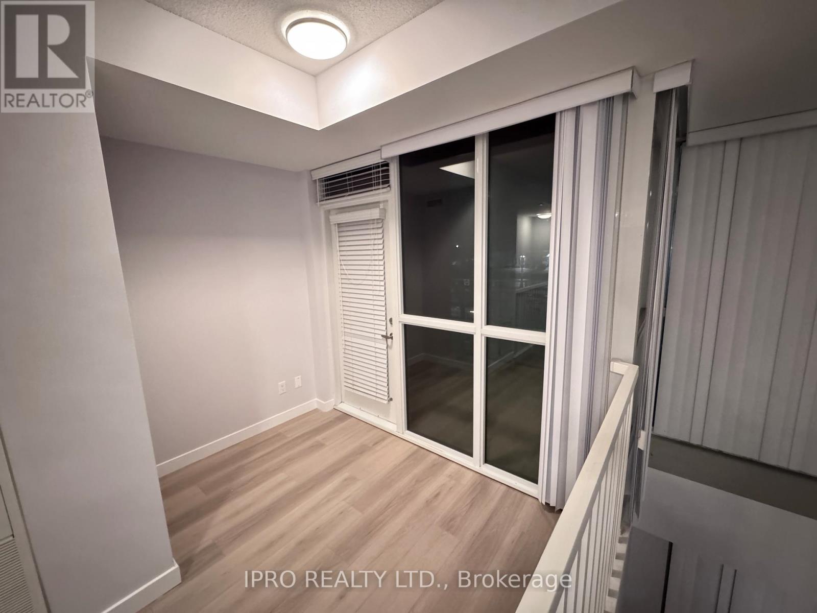 B204 - 5240 Dundas Street, Burlington, Ontario  L7R 3X4 - Photo 20 - W12123080