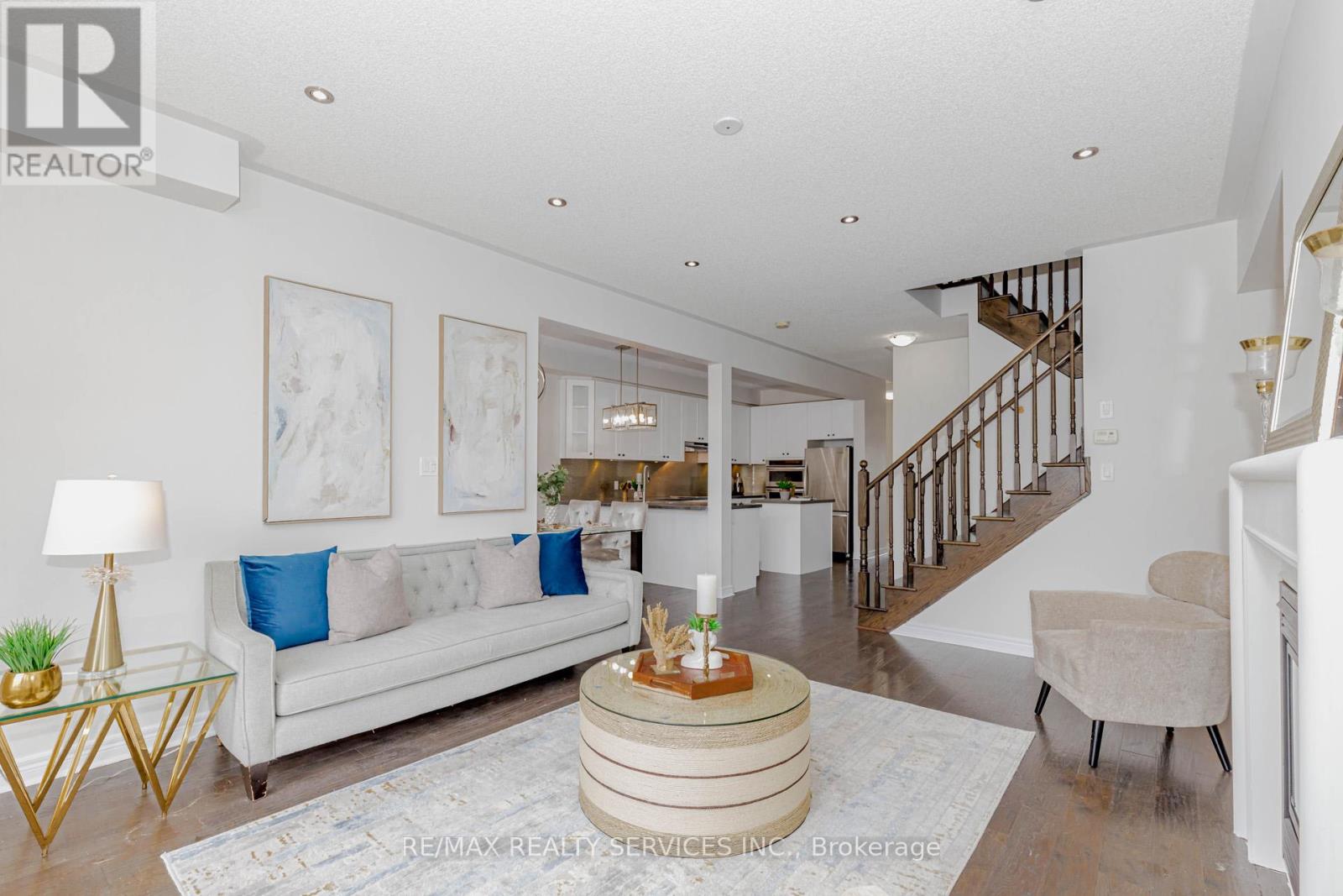 31 Mccardy Court, Caledon, Ontario  L7C 3W9 - Photo 11 - W12168826