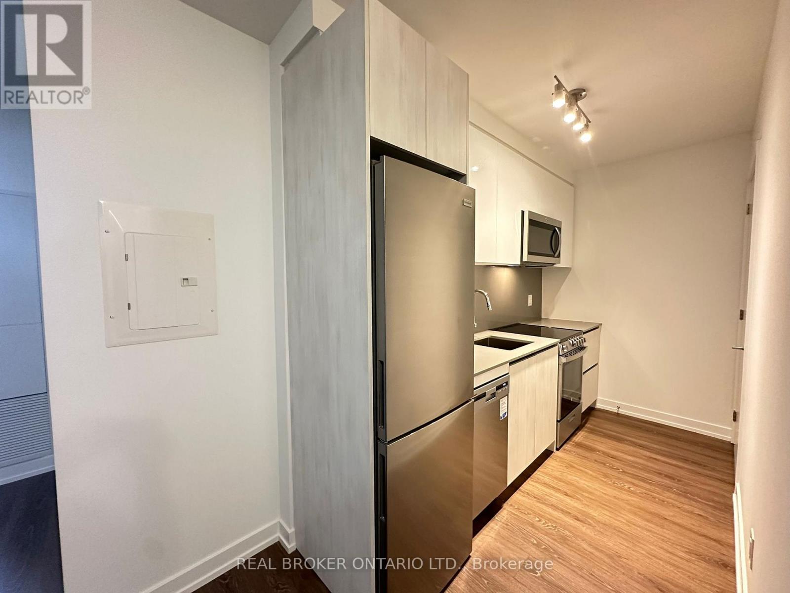 443 - 3100 Keele Street, Toronto (Downsview-Roding-Cfb), Ontario  M3M 2H4 - Photo 8 - W12168888