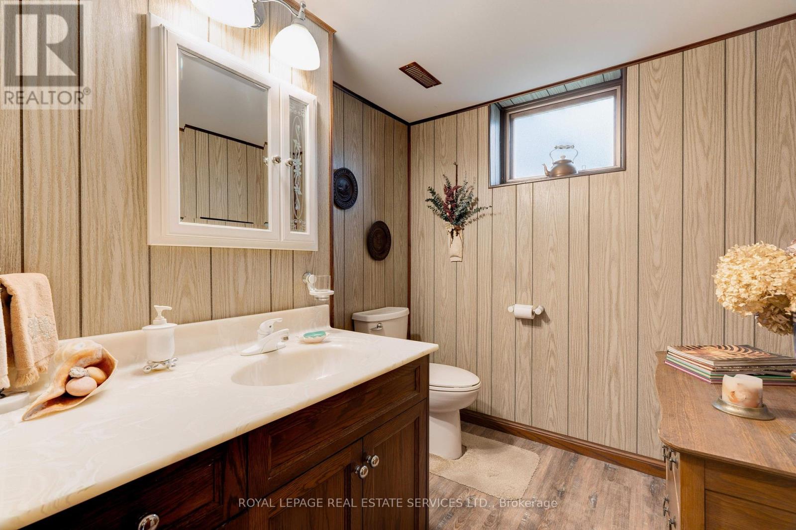 1285 Hart Crescent, Oakville, Ontario  L6H 2M6 - Photo 23 - W12168911