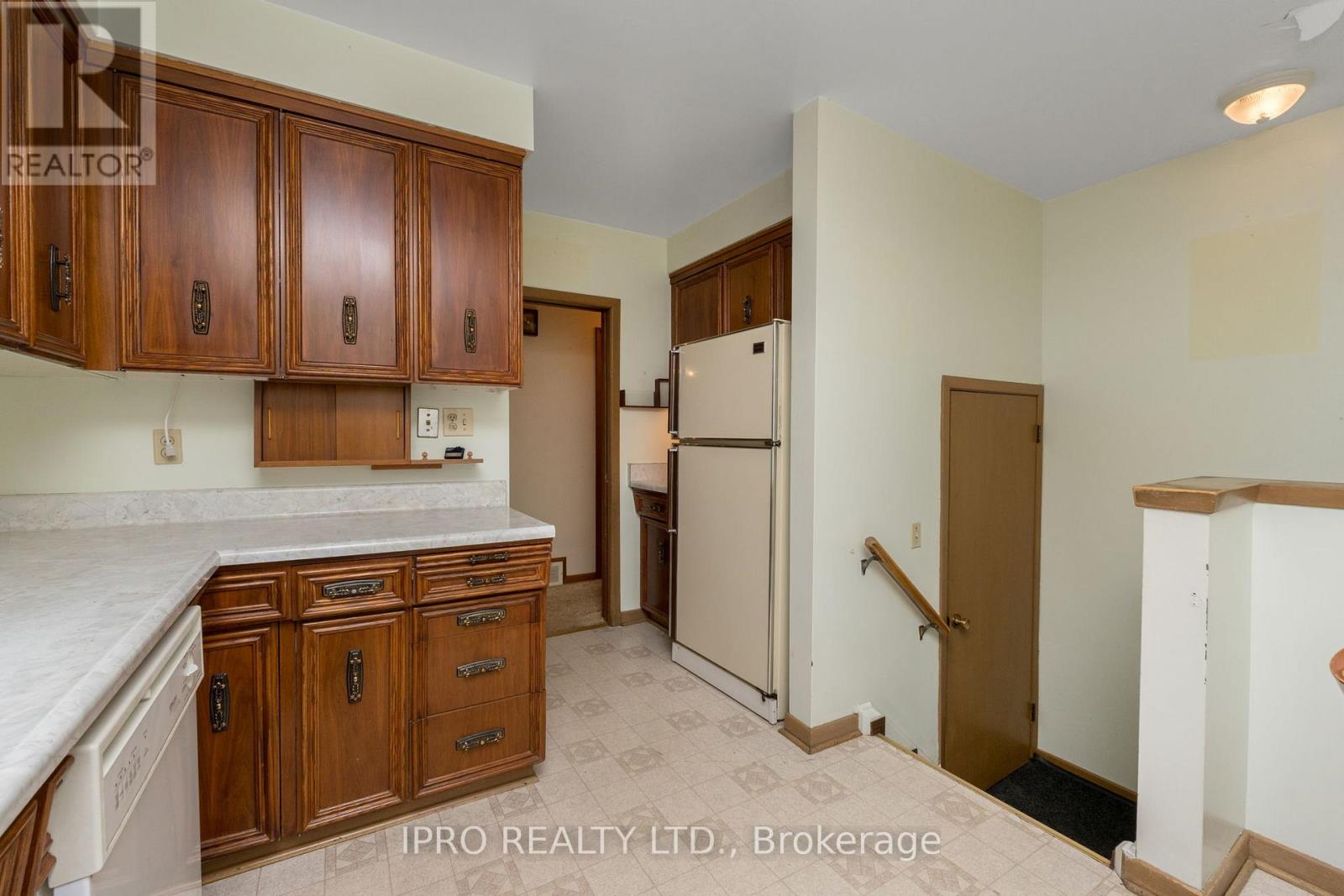257 Elizabeth Street, Brampton (Brampton South), Ontario  L6Y 1S2 - Photo 20 - W12168917